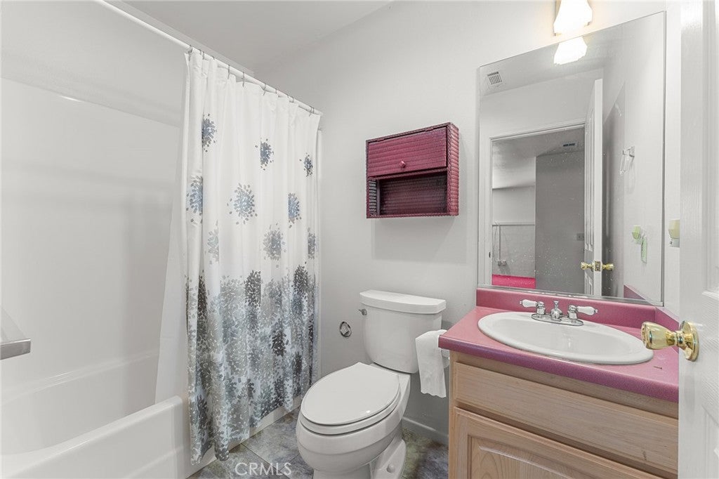 Forest Falls, California, 92339, United States, 2 Bedrooms Bedrooms, ,3 BathroomsBathrooms,Residential,For Sale,1928200