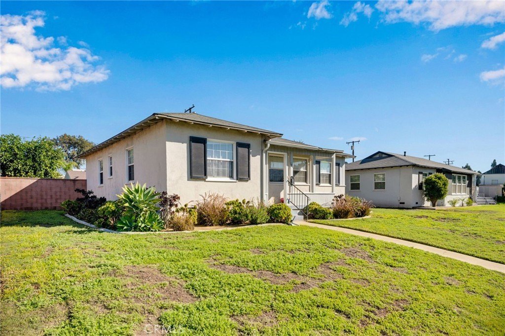 Pomona, California, 91767, United States, 3 Bedrooms Bedrooms, ,1 BathroomBathrooms,Residential,For Sale,2009093