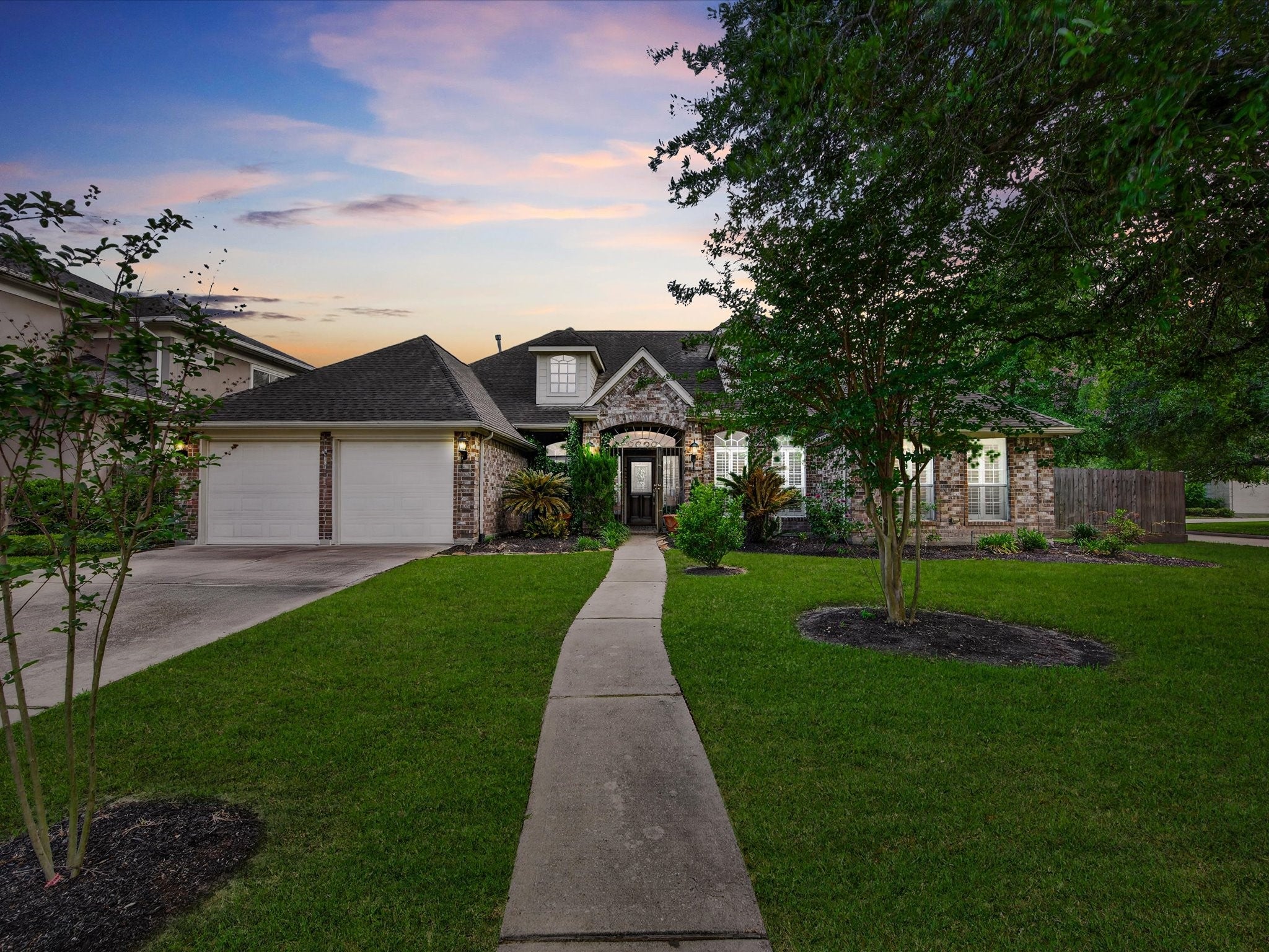 Mindy Park Ct, Houston, TX 77069