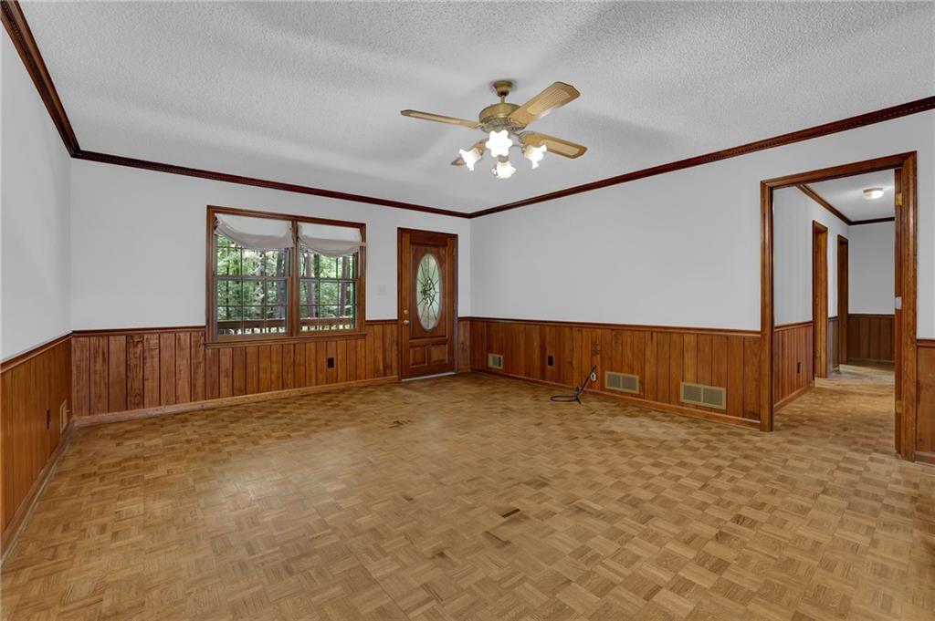 Cumming, Georgia, 30028, United States, 4 Bedrooms Bedrooms, ,3 BathroomsBathrooms,Residential,For Sale,1977231