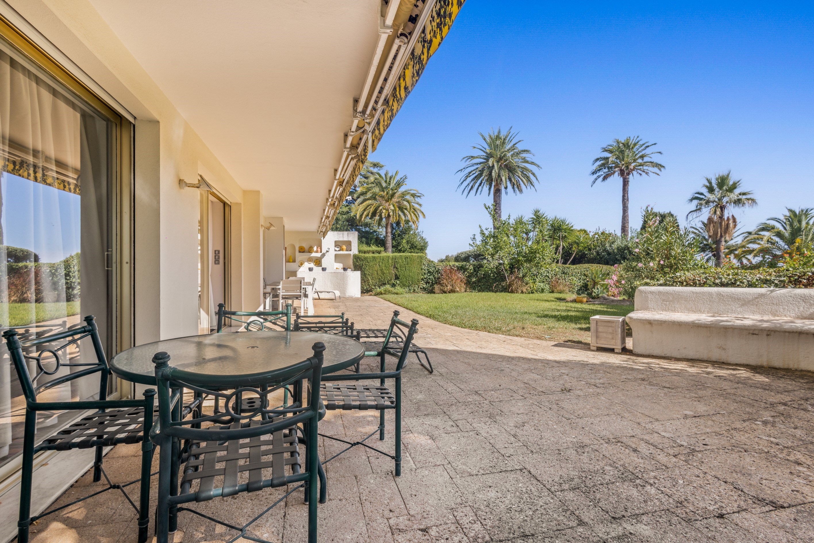  Cannes Croix des Gardes, luxury garden apartment for sale, sea views, private g… - 物件實景