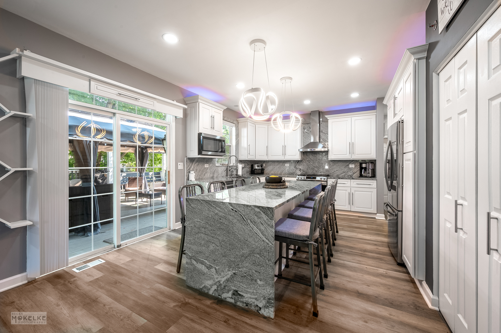 Montgomery, Illinois, 60538, United States, 5 Bedrooms Bedrooms, ,4 BathroomsBathrooms,Residential,For Sale,1925082