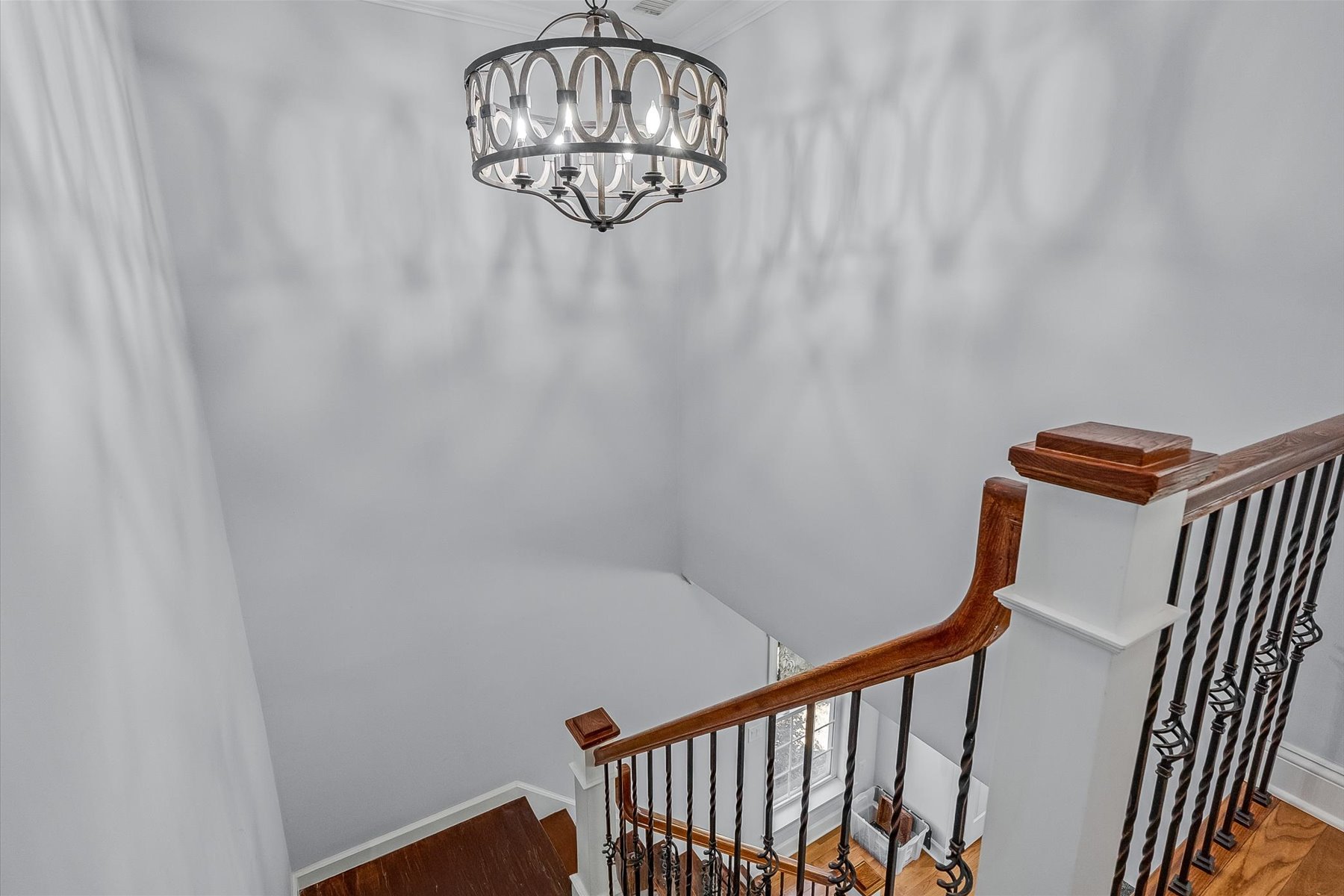  Experience Urban Luxury with this End-Unit Townhome - 物件實景