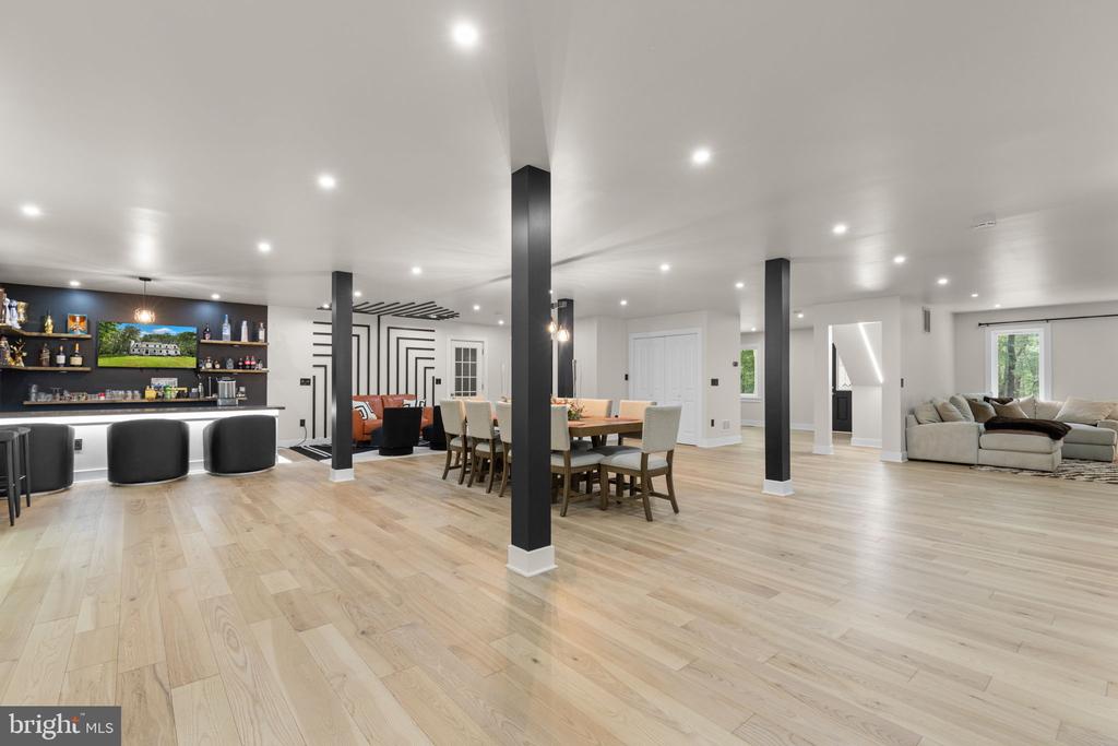 Spotsylvania, Virginia, 22551, United States, 4 Bedrooms Bedrooms, ,4 BathroomsBathrooms,Residential,For Sale,1981992