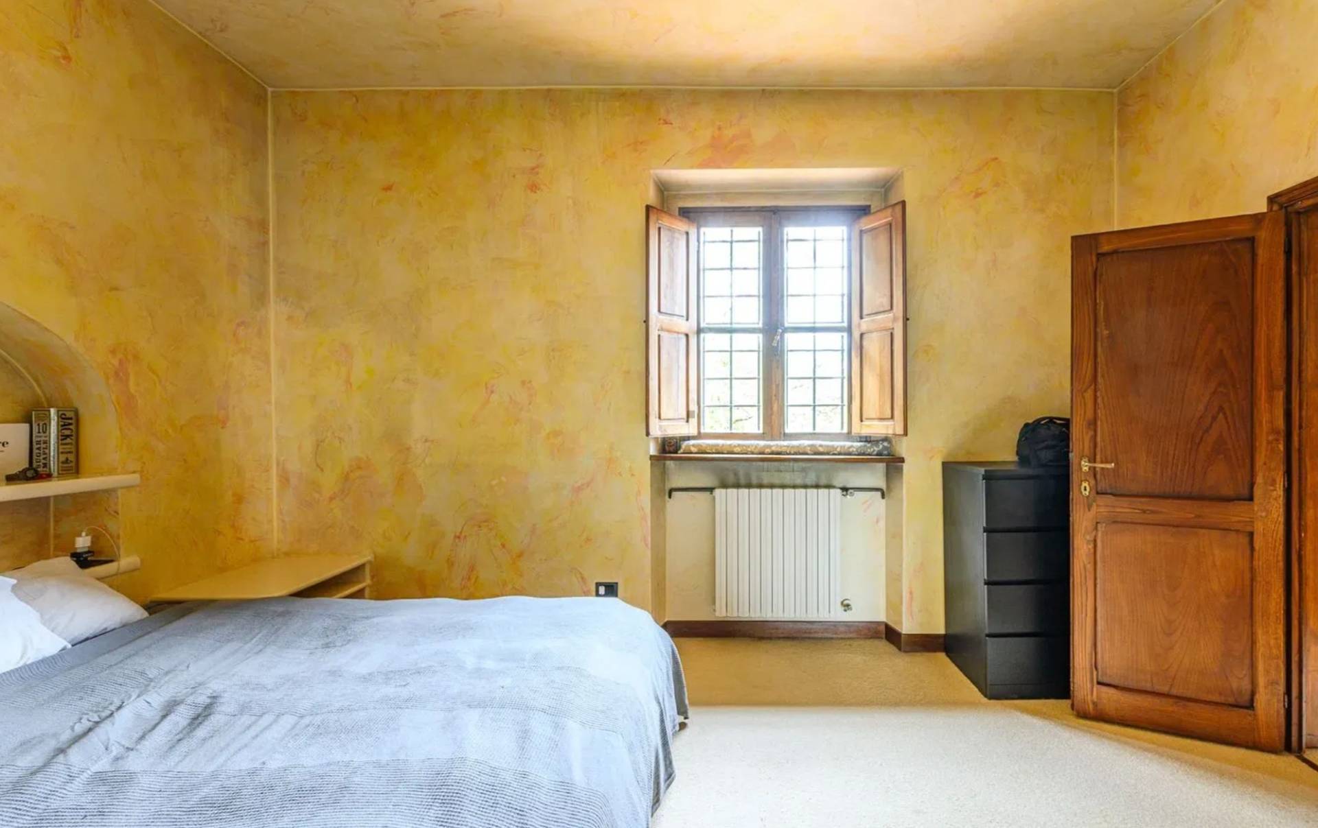 Prato, Prato, 50047, IT, 8 Bedrooms Bedrooms, ,6 BathroomsBathrooms,Residential,For Sale,1991549