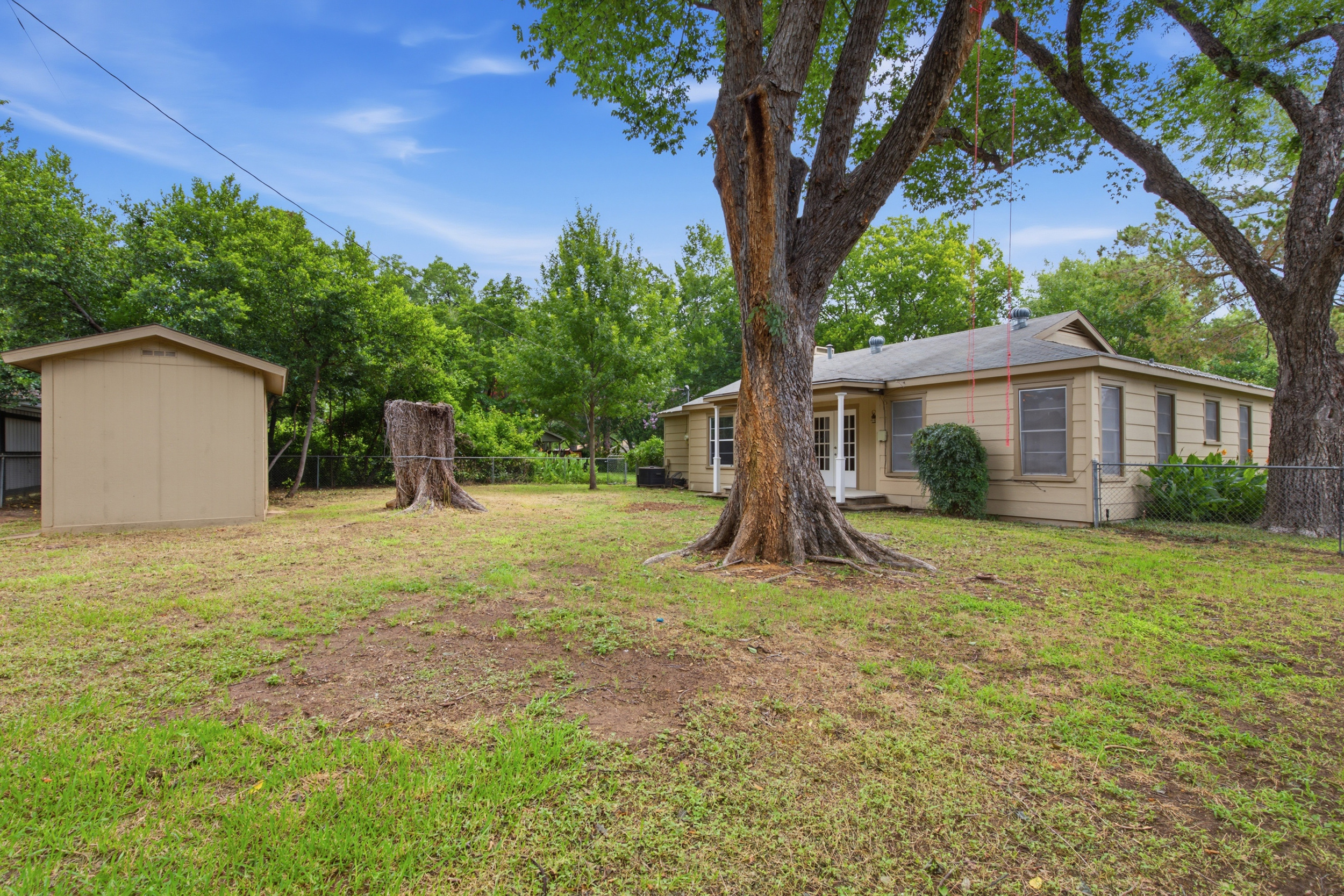  909 Keith Pumphrey Drive, River Oaks, TX, 76114 - 物件實景