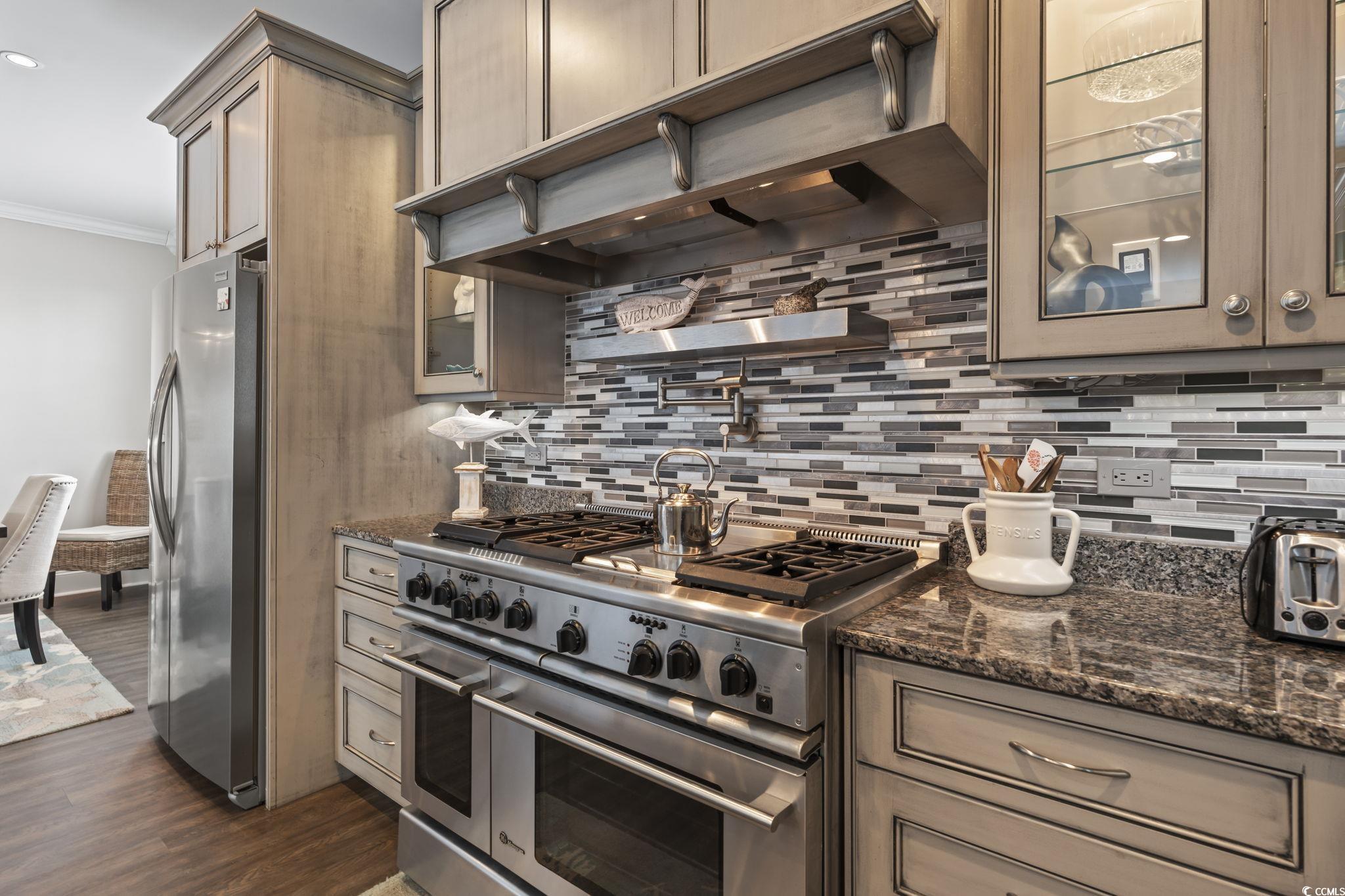 North Myrtle Beach, South Carolina, 29582, United States, 5 Bedrooms Bedrooms, ,6 BathroomsBathrooms,Residential,For Sale,1839479
