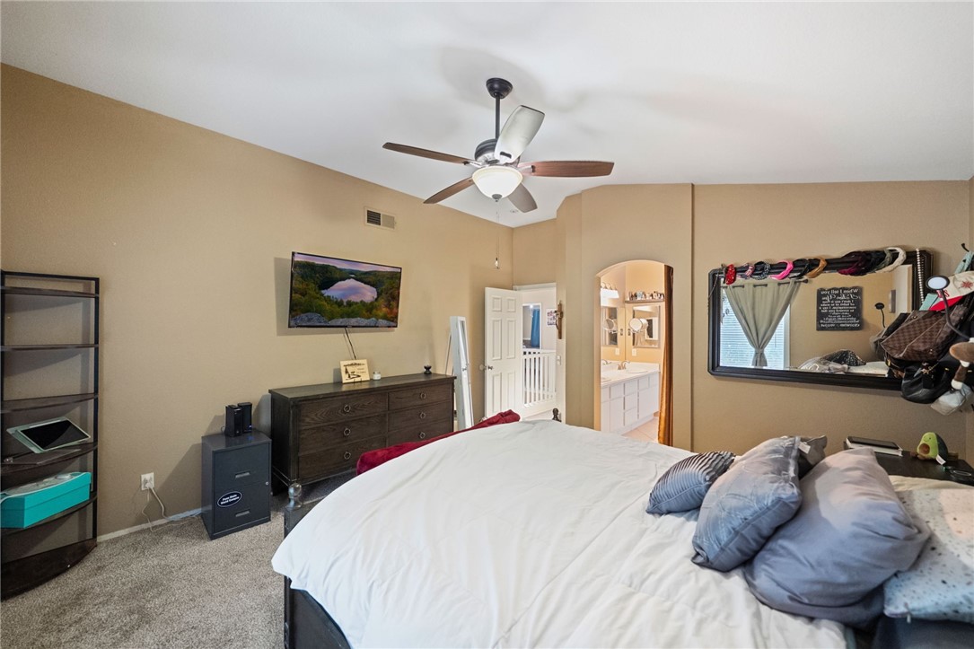 Temecula, California, 92592, United States, 3 Bedrooms Bedrooms, ,3 BathroomsBathrooms,Residential,For Sale,1927855