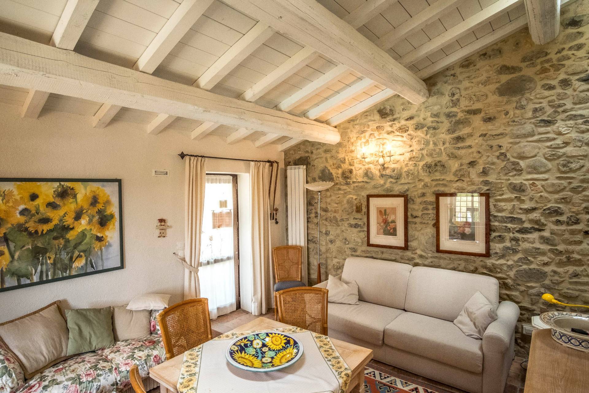 Umbertide, Perugia, 06019, IT, 12 Bedrooms Bedrooms, ,14 BathroomsBathrooms,Residential,For Sale,1986258