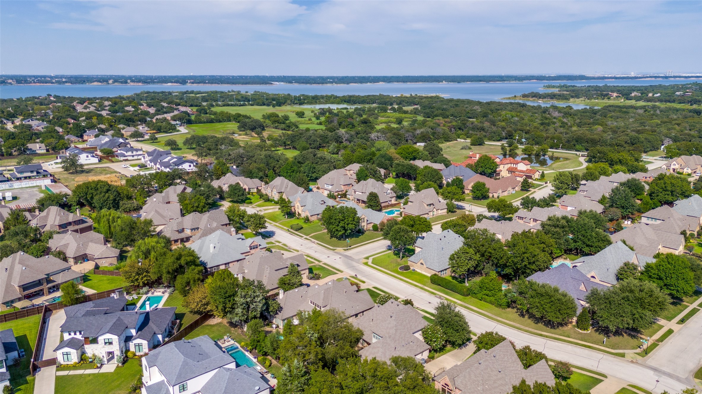 Grapevine, Texas, 76092, United States, 4 Bedrooms Bedrooms, ,3 BathroomsBathrooms,Residential,For Sale,1951115