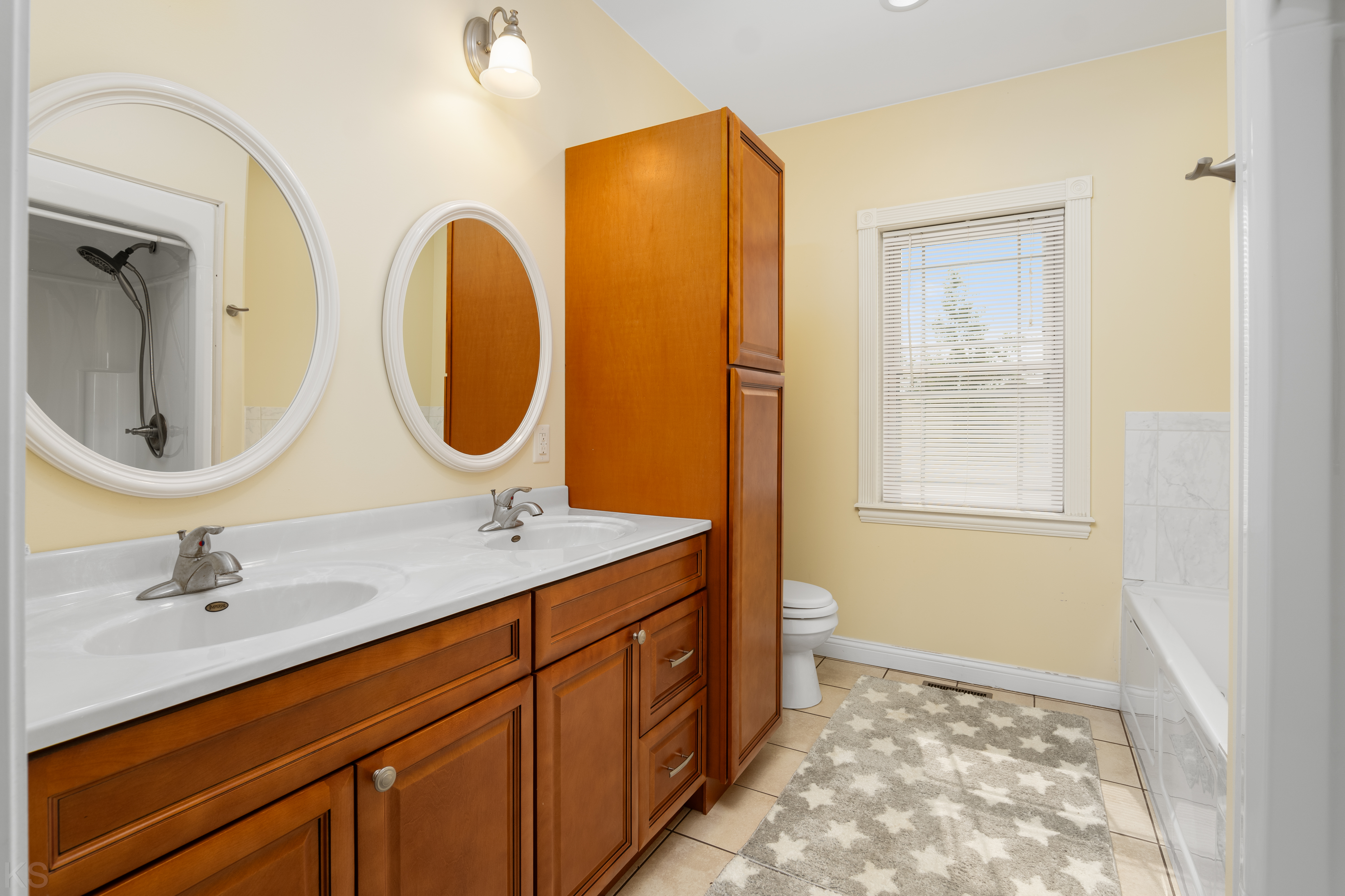 Smithton, Missouri, 65350, United States, 3 Bedrooms Bedrooms, ,2 BathroomsBathrooms,Residential,For Sale,1846874