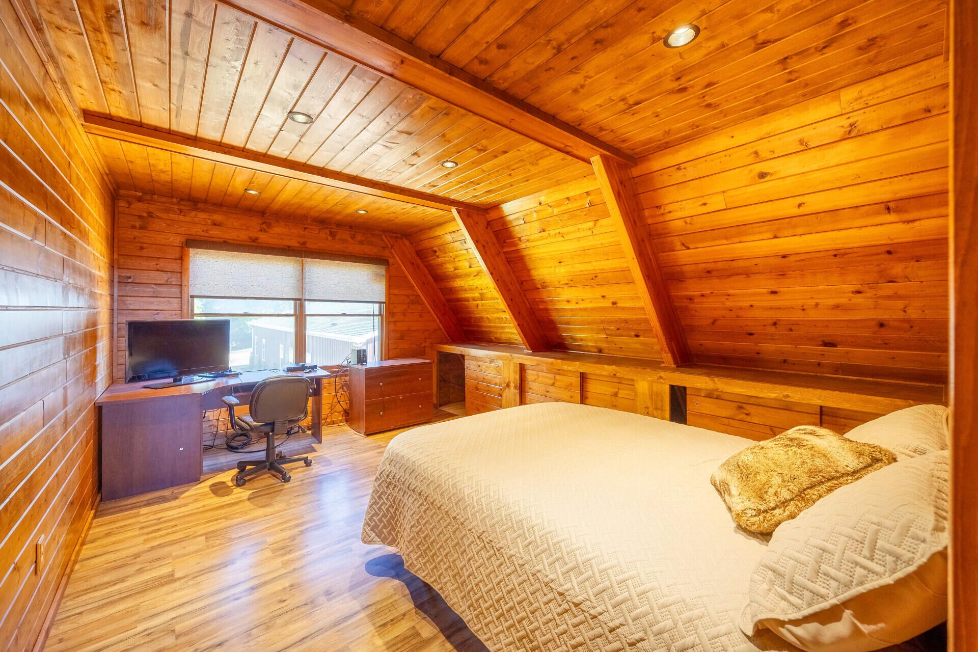 Brooklyn, Michigan, 49230, United States, 3 Bedrooms Bedrooms, ,3 BathroomsBathrooms,Residential,For Sale,1991046