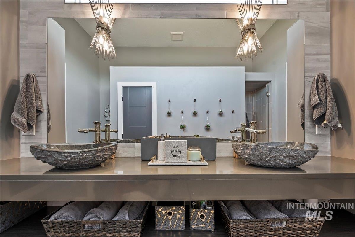 4580 S. Fenny Lane, Boise, Idaho, 83709, United States, 4 Bedrooms Bedrooms, ,3 BathroomsBathrooms,Residential,For Sale,4580 S. Fenny Lane,1434234