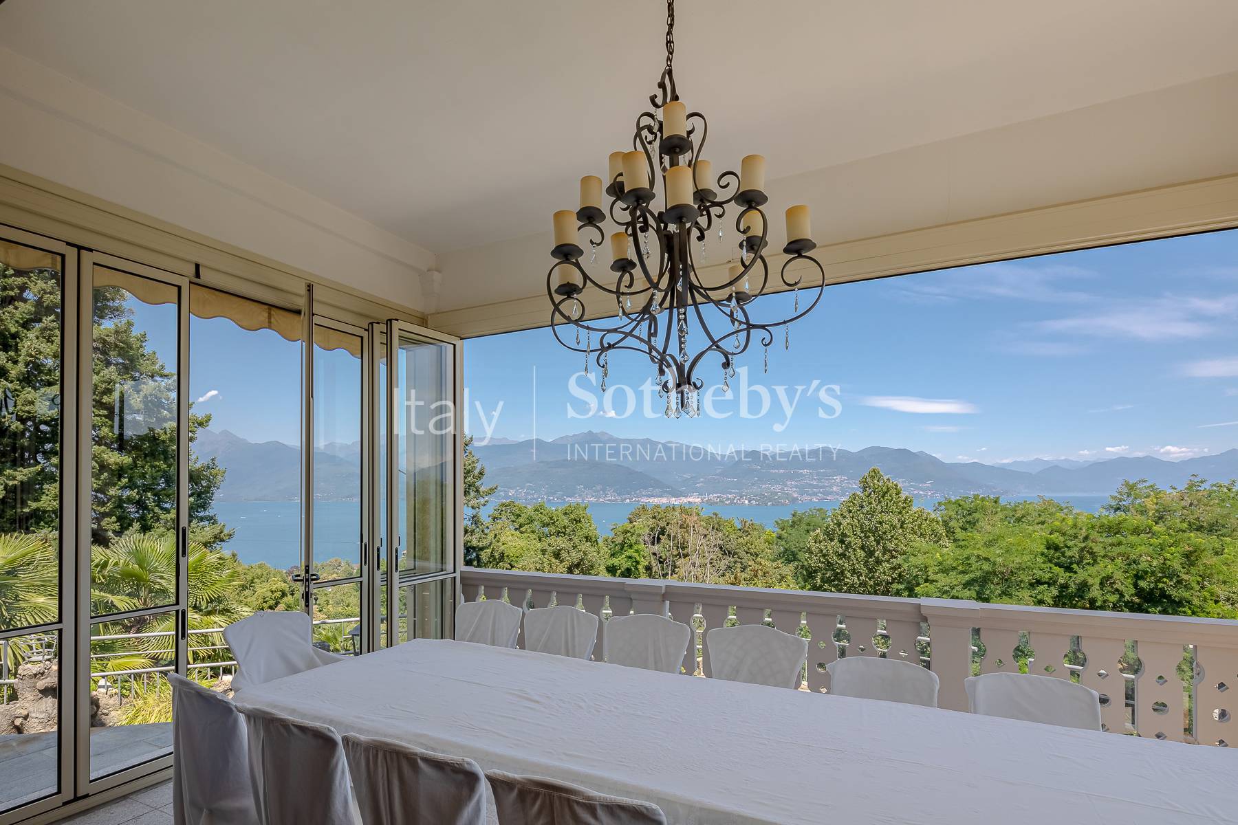  Historic Villa with Enchanting Views over Lake Maggiore - 物件實景
