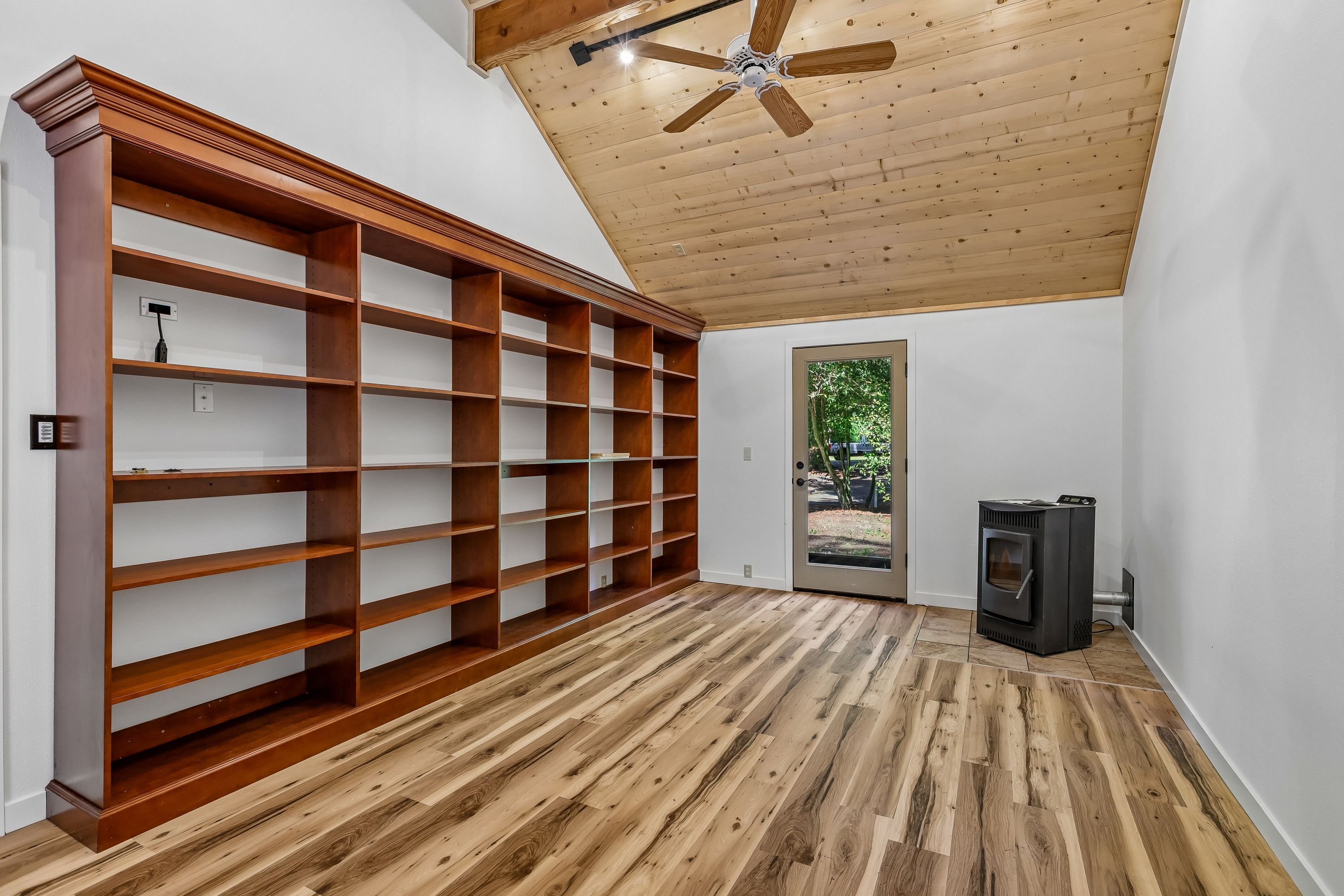  3720 131st Ave NE, Bellevue, WA 98005 - 物件實景