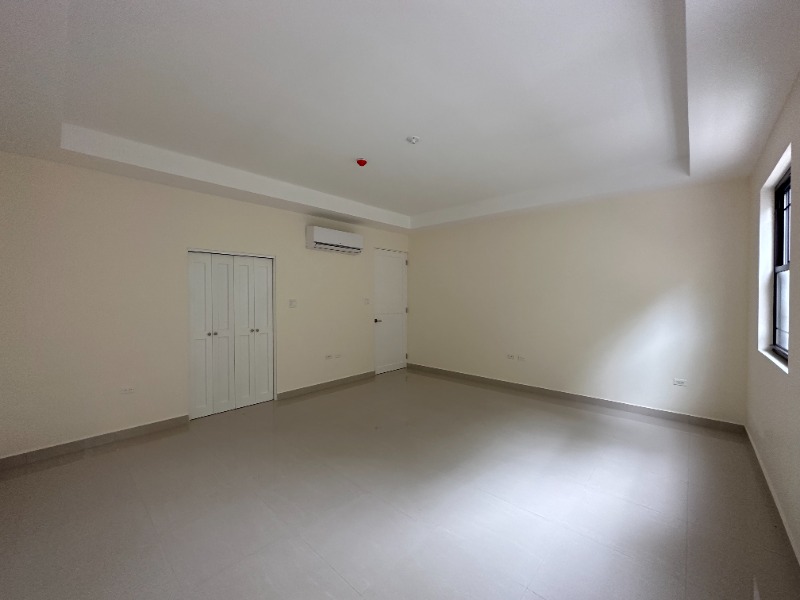 Kingston 6, JM, 2 Bedrooms Bedrooms, ,3 BathroomsBathrooms,Residential,For Sale,1838933