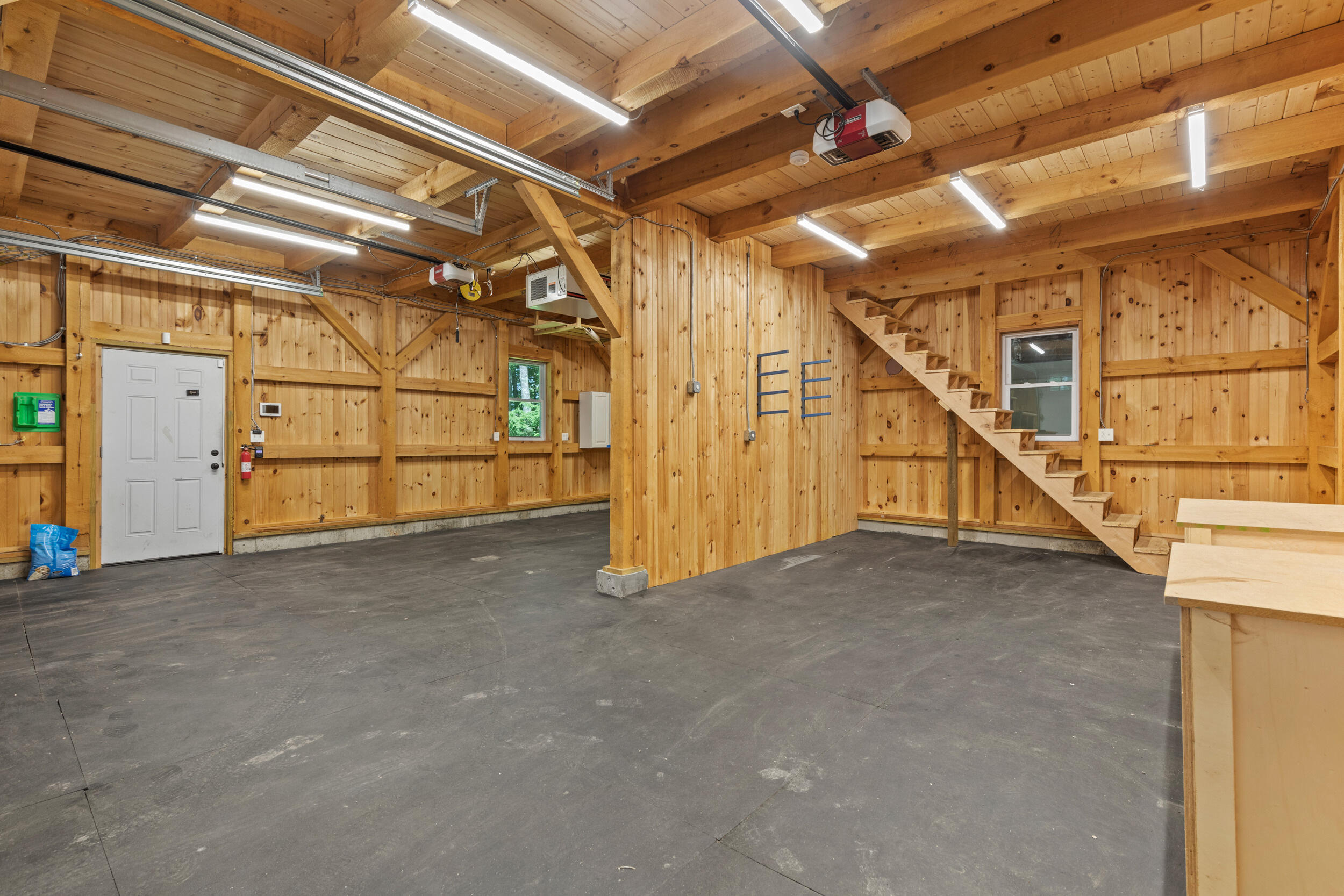 Windham, Maine, 04062, United States, 3 Bedrooms Bedrooms, ,4 BathroomsBathrooms,Residential,For Sale,1937682