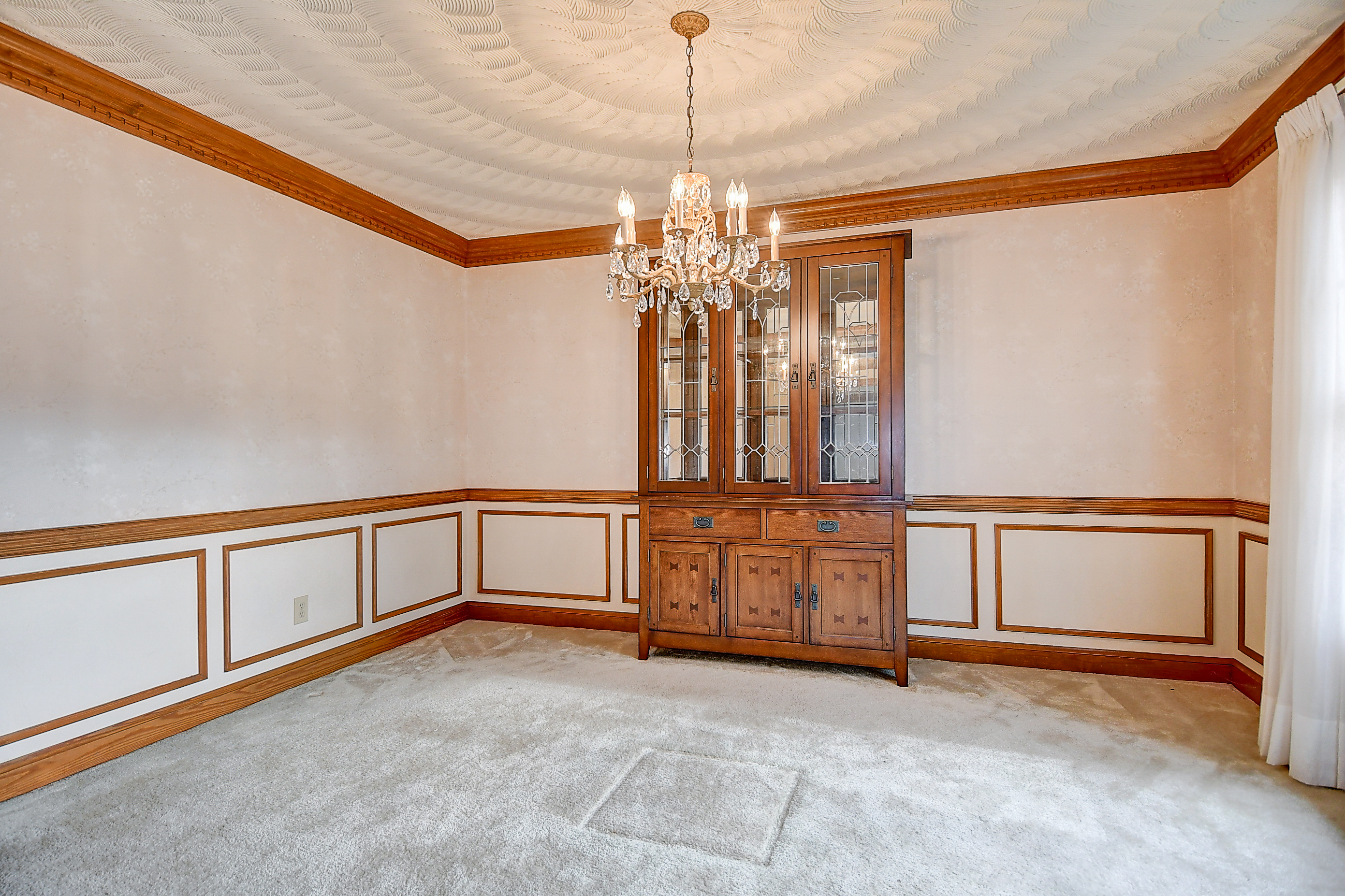 Norfolk, Virginia, 23518, United States, 4 Bedrooms Bedrooms, ,3 BathroomsBathrooms,Residential,For Sale,2006000