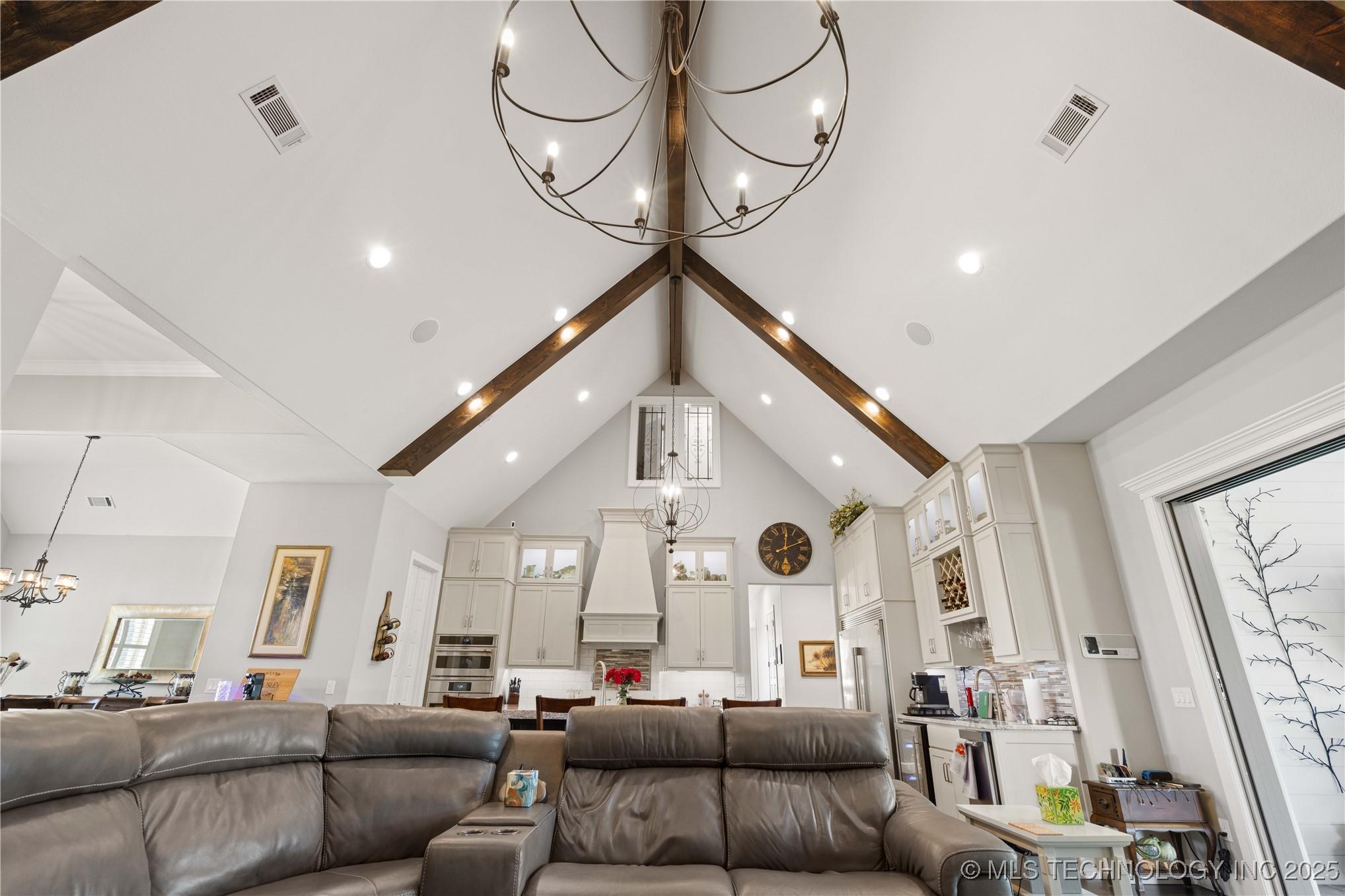 Fort Gibson, Oklahoma, 74434, United States, 4 Bedrooms Bedrooms, ,4 BathroomsBathrooms,Residential,For Sale,2005878