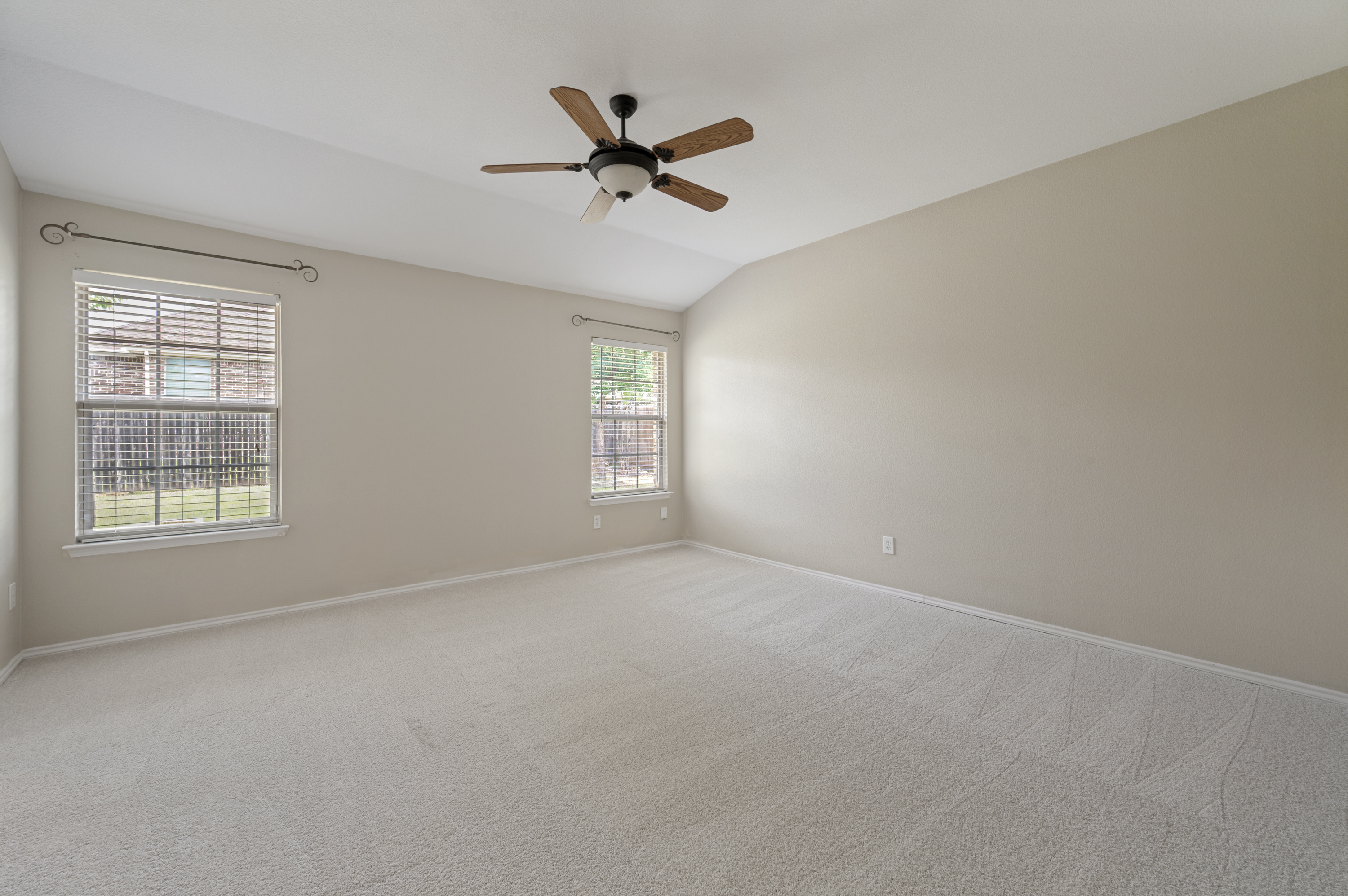  2677 Calmwater Drive, Little Elm, TX - 物件實景