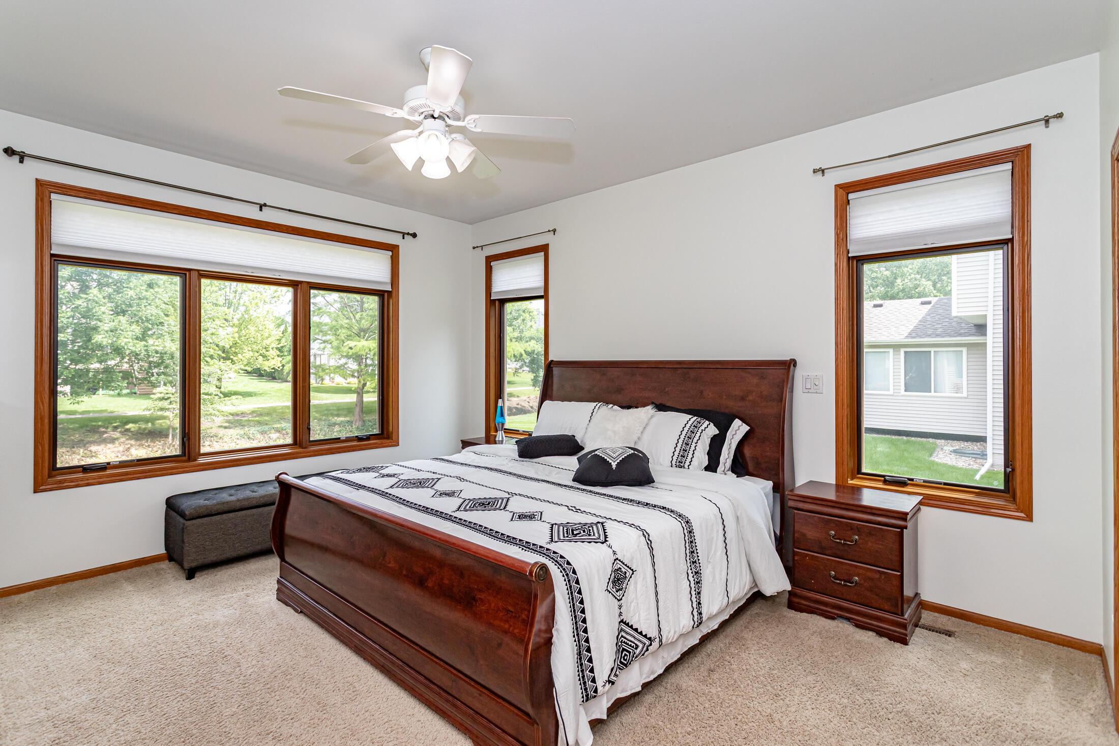 Ames, Iowa, 50014, United States, 5 Bedrooms Bedrooms, ,5 BathroomsBathrooms,Residential,For Sale,1935039