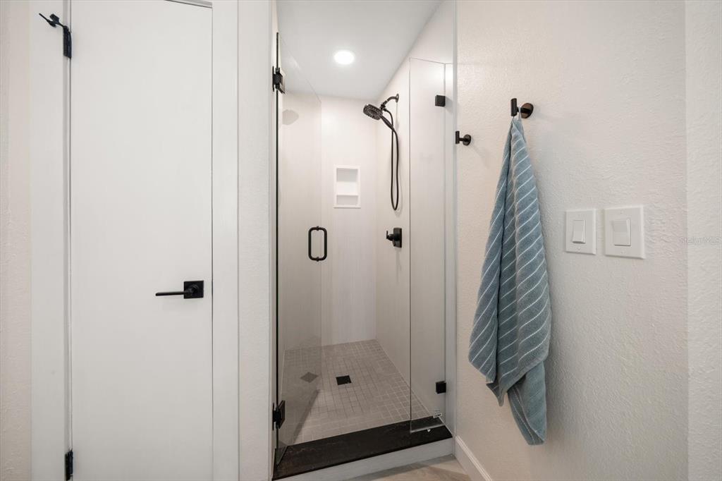 Indian Rocks Beach, Florida, 33785, United States, 2 Bedrooms Bedrooms, ,2 BathroomsBathrooms,Residential,For Sale,1993005