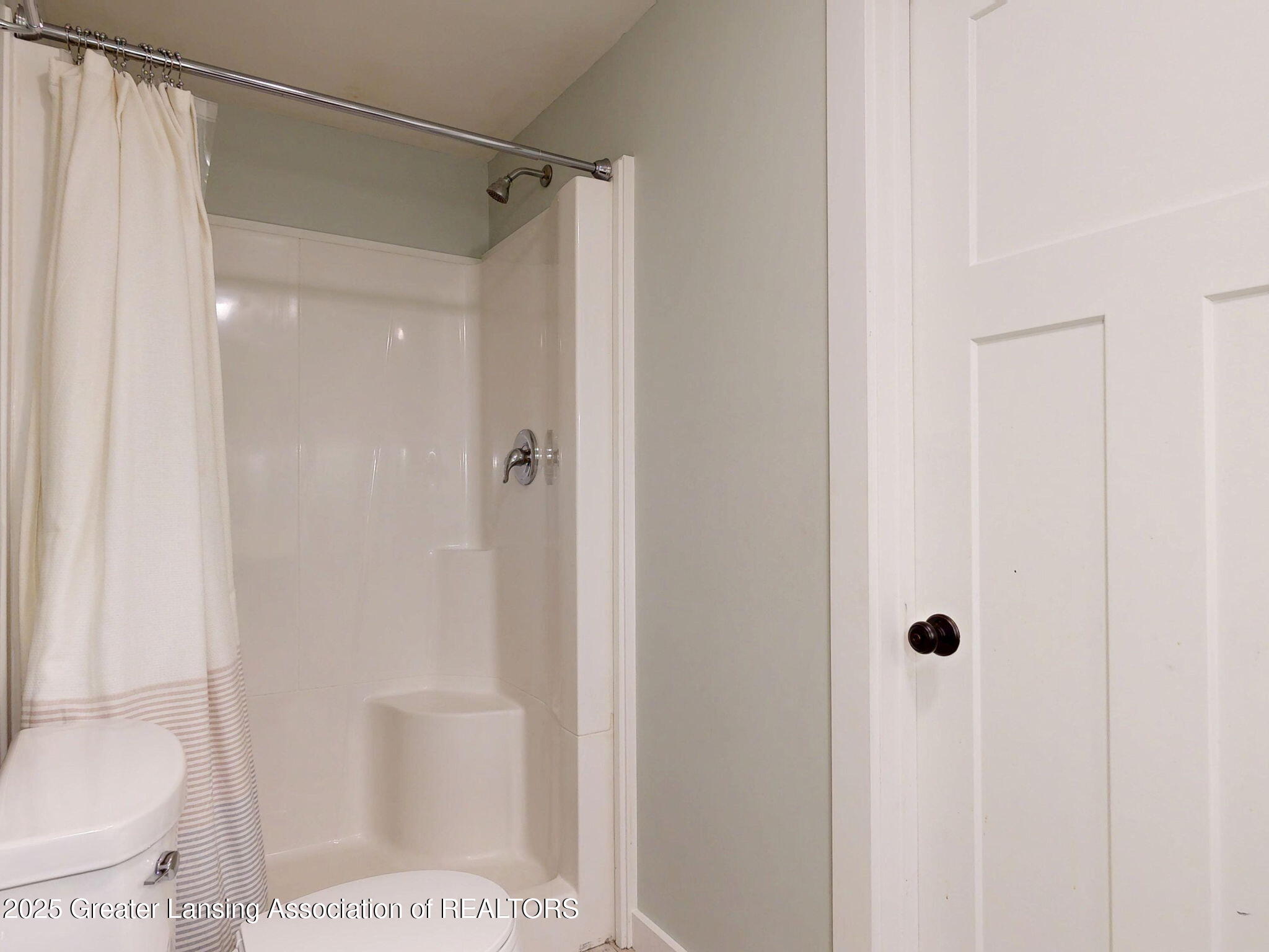 Okemos, Michigan, 48864, United States, 5 Bedrooms Bedrooms, ,4 BathroomsBathrooms,Residential,For Sale,1975829