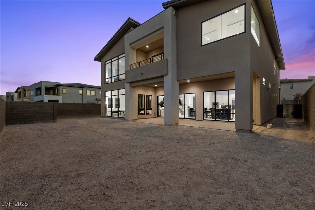 Las Vegas, Nevada, 89135, United States, 5 Bedrooms Bedrooms, ,6 BathroomsBathrooms,Residential,For Sale,1987610