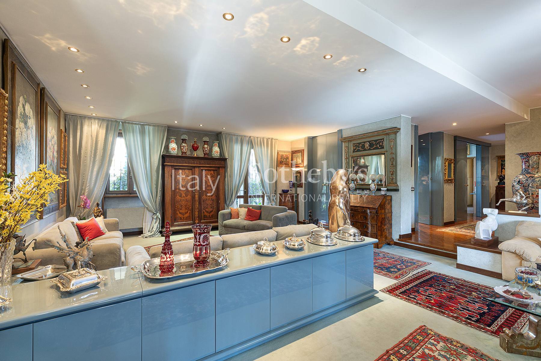  Elegant Residence in an Exclusive Setting - 物件實景