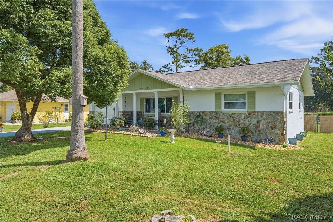 Woolflower Ter, Beverly Hills, FL 34465