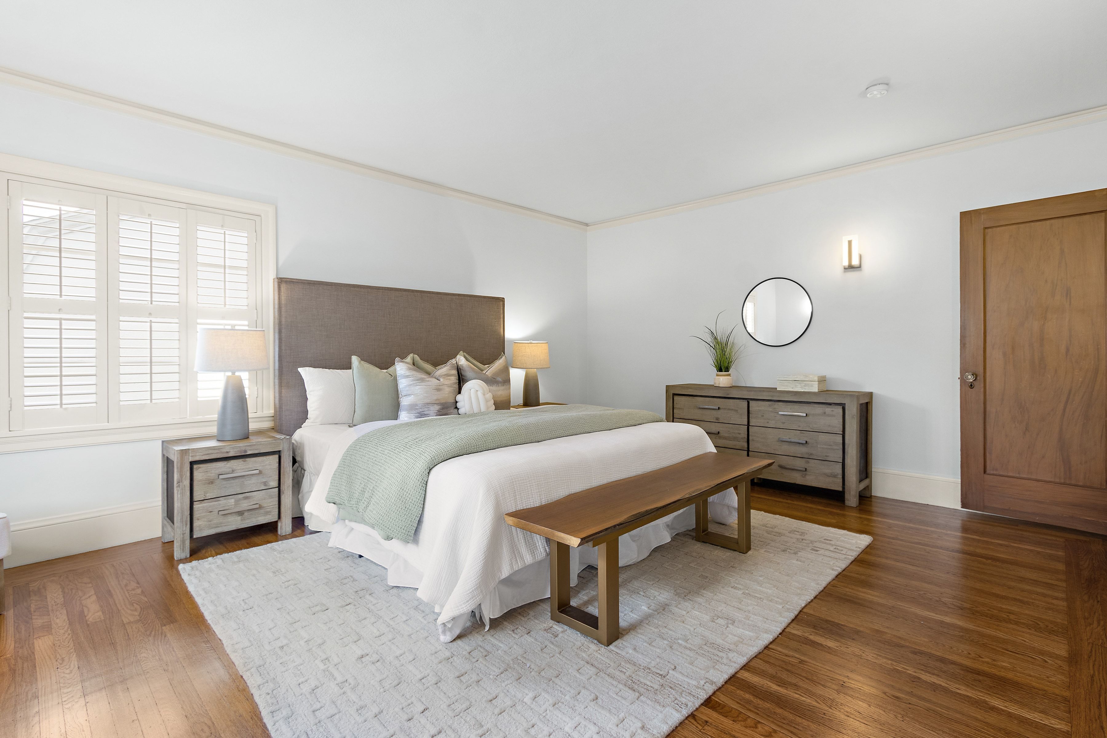  Classic Character Meets Modern Comfort in Crocker Highlands - 物件實景