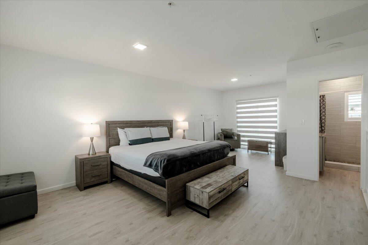 MARATHON, Florida, 33050, United States, 1 Bedroom Bedrooms, ,2 BathroomsBathrooms,Residential,For Sale,1906837