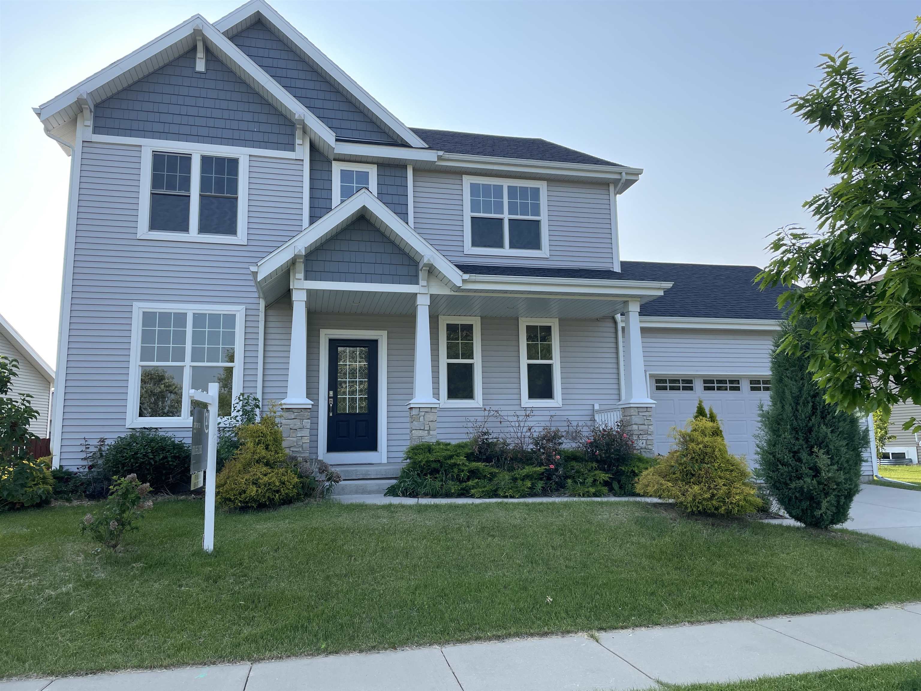 Madison, Wisconsin, 53718, United States, 4 Bedrooms Bedrooms, ,4 BathroomsBathrooms,Residential,For Sale,1938258