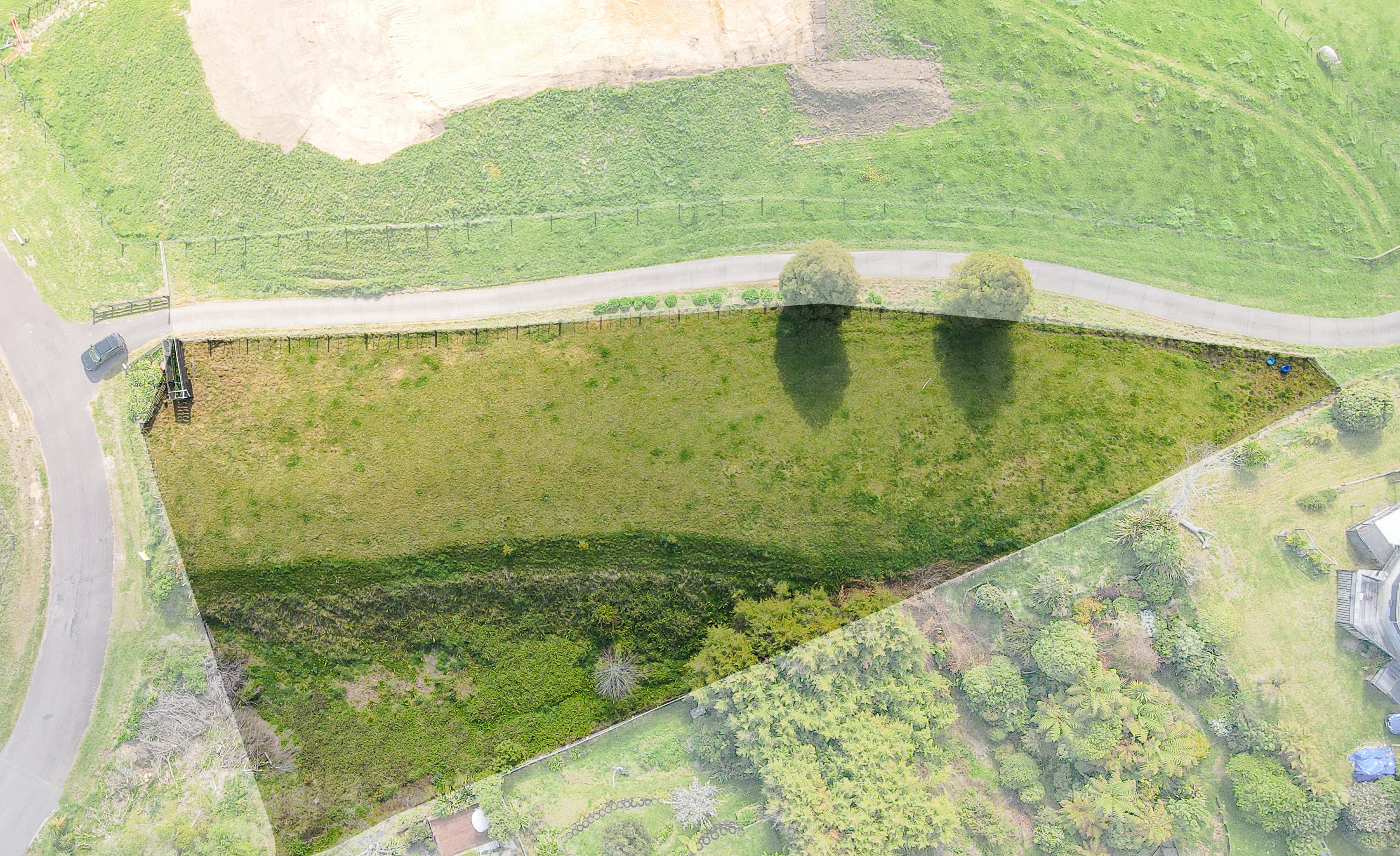  Elevated Lifestyle Living with Sweeping Lake Views - 物件實景