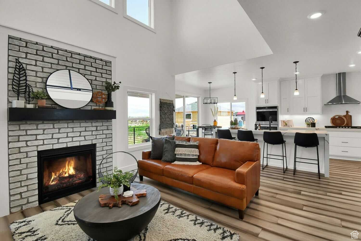 Hyrum, Utah, 84319, United States, 4 Bedrooms Bedrooms, ,3 BathroomsBathrooms,Residential,For Sale,1975727