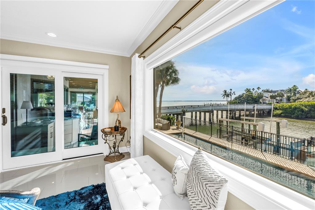 St Petersburg, Florida, 33715, United States, 4 Bedrooms Bedrooms, ,5 BathroomsBathrooms,Residential,For Sale,1999732