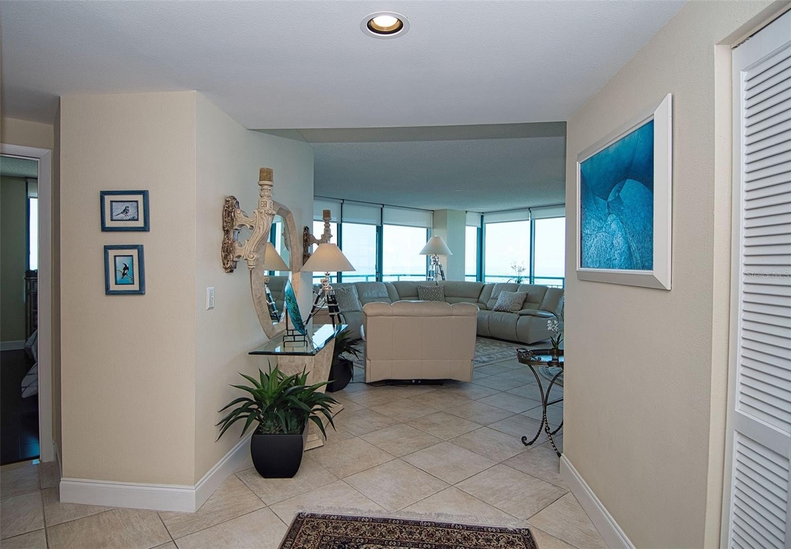 CLEARWATER BEACH, Florida, 33767, United States, 3 Bedrooms Bedrooms, ,3 BathroomsBathrooms,Residential,For Sale,1976506