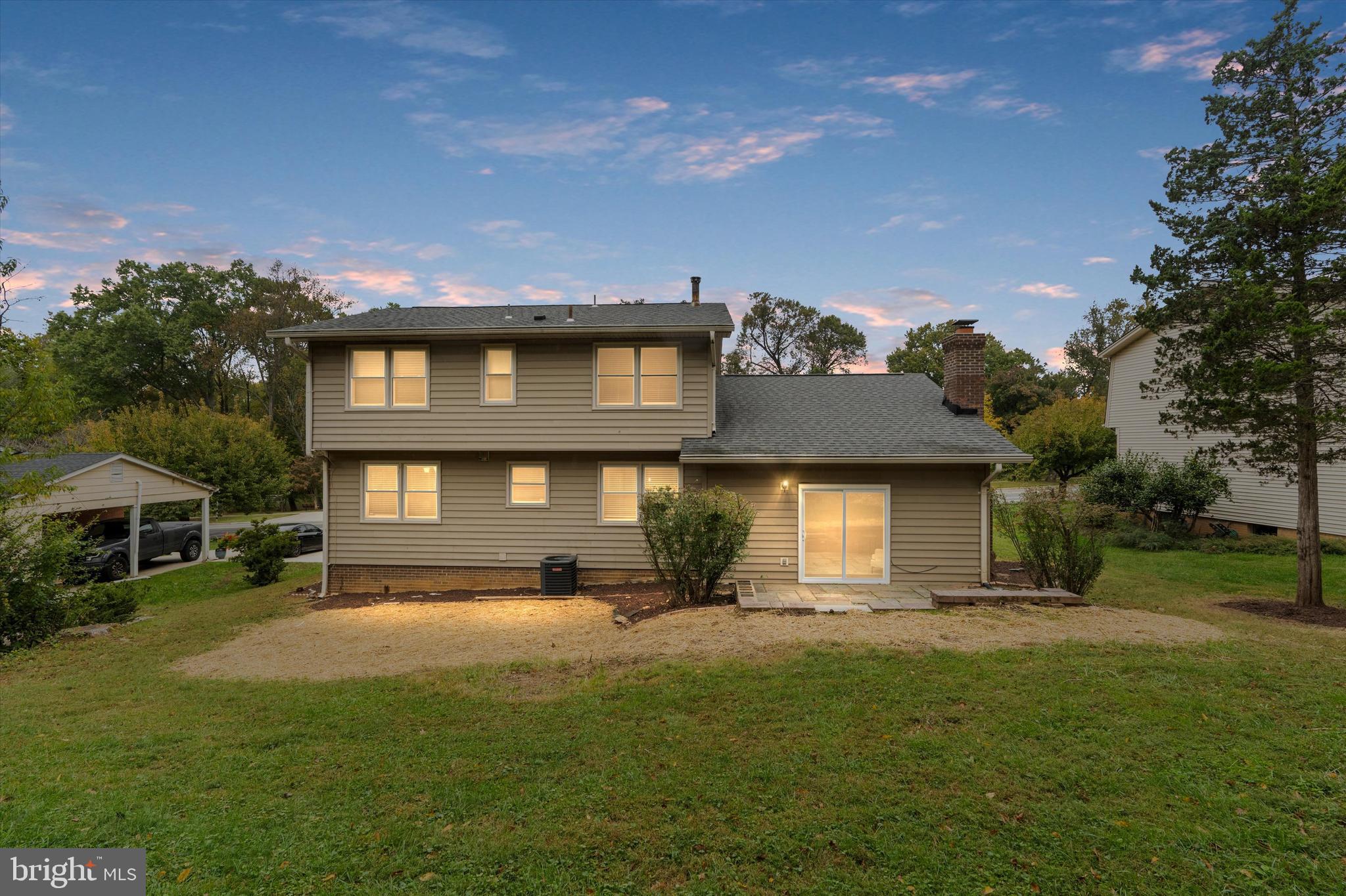 Rockville, Maryland, 20850, United States, 5 Bedrooms Bedrooms, ,5 BathroomsBathrooms,Residential,For Sale,1978251