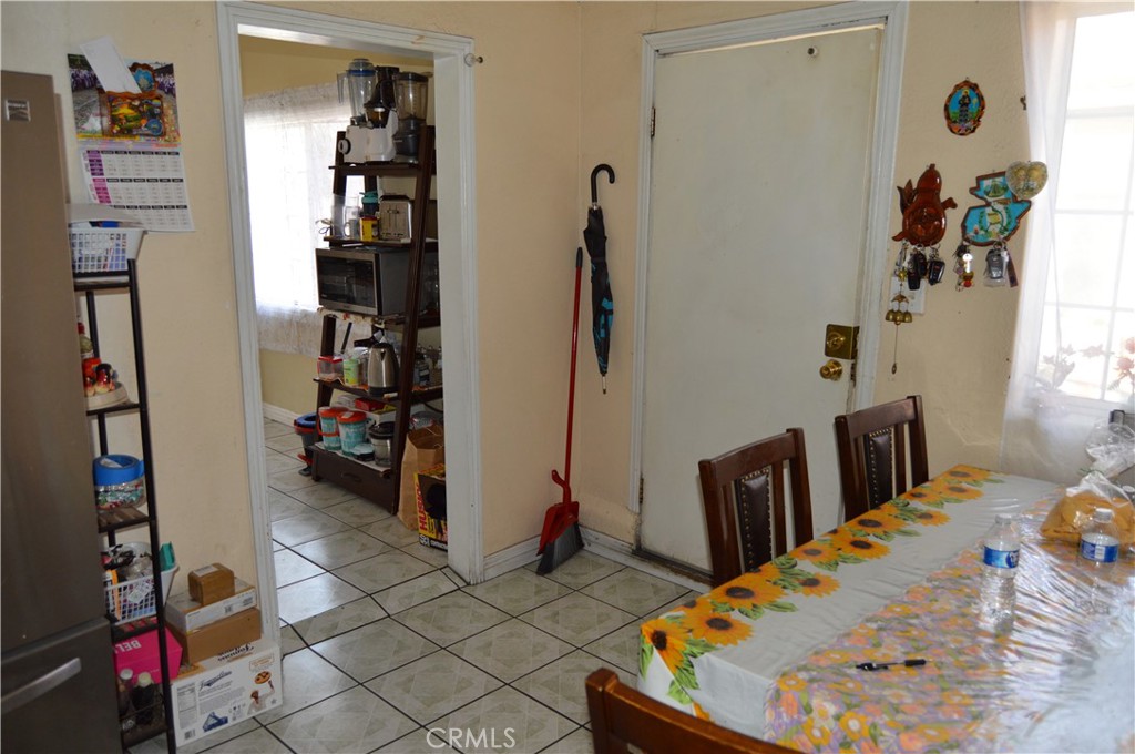 Pacoima, California, 91331, United States, 3 Bedrooms Bedrooms, ,2 BathroomsBathrooms,Residential,For Sale,1935822