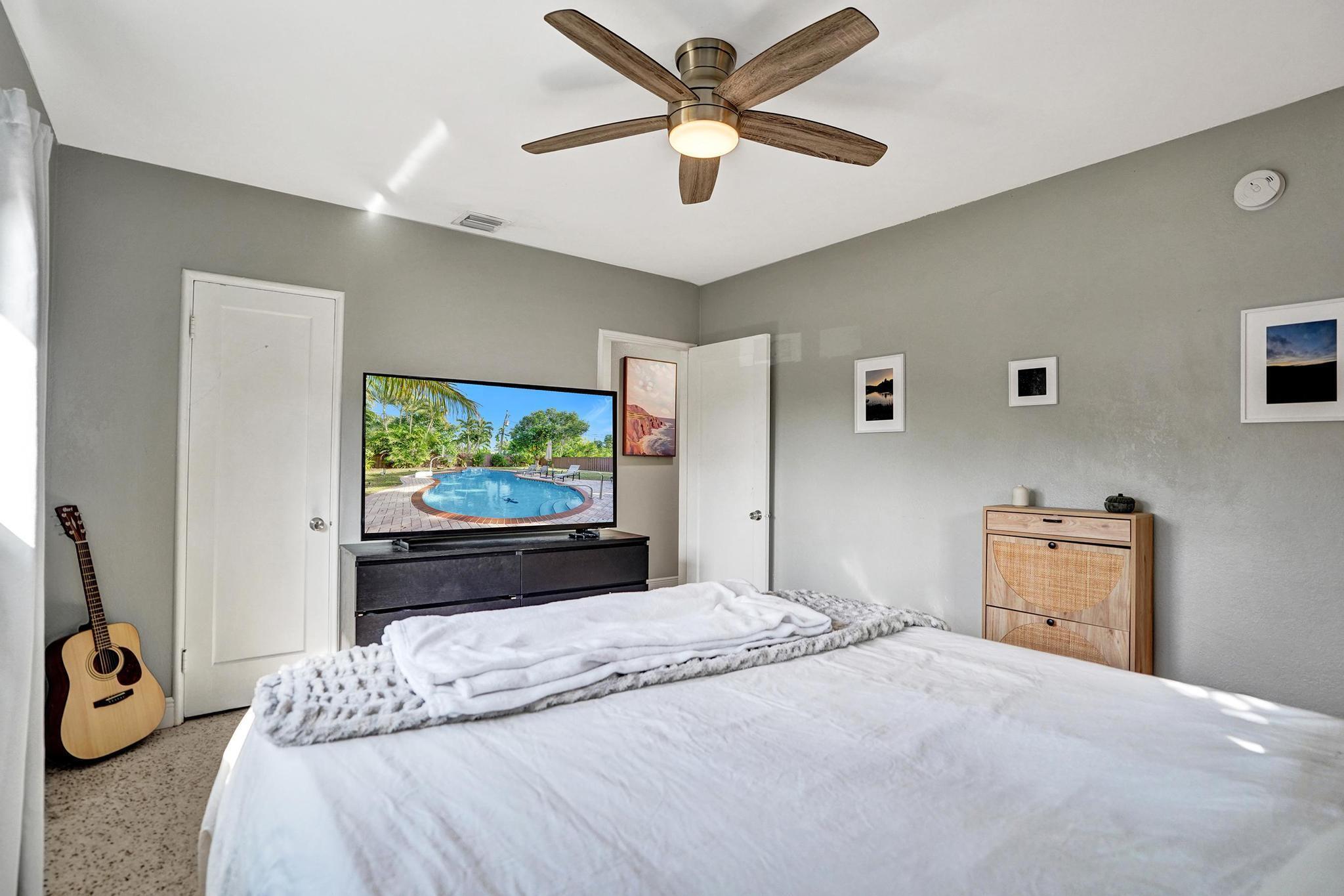 Fort Lauderdale, Florida, 33305, United States, 3 Bedrooms Bedrooms, ,2 BathroomsBathrooms,Residential,For Sale,2027542