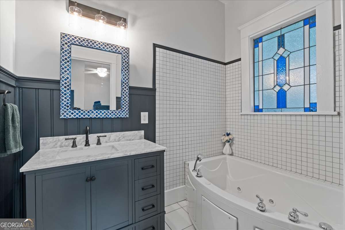 Atlanta, Georgia, 30308, United States, 5 Bedrooms Bedrooms, ,5 BathroomsBathrooms,Residential,For Sale,1988195