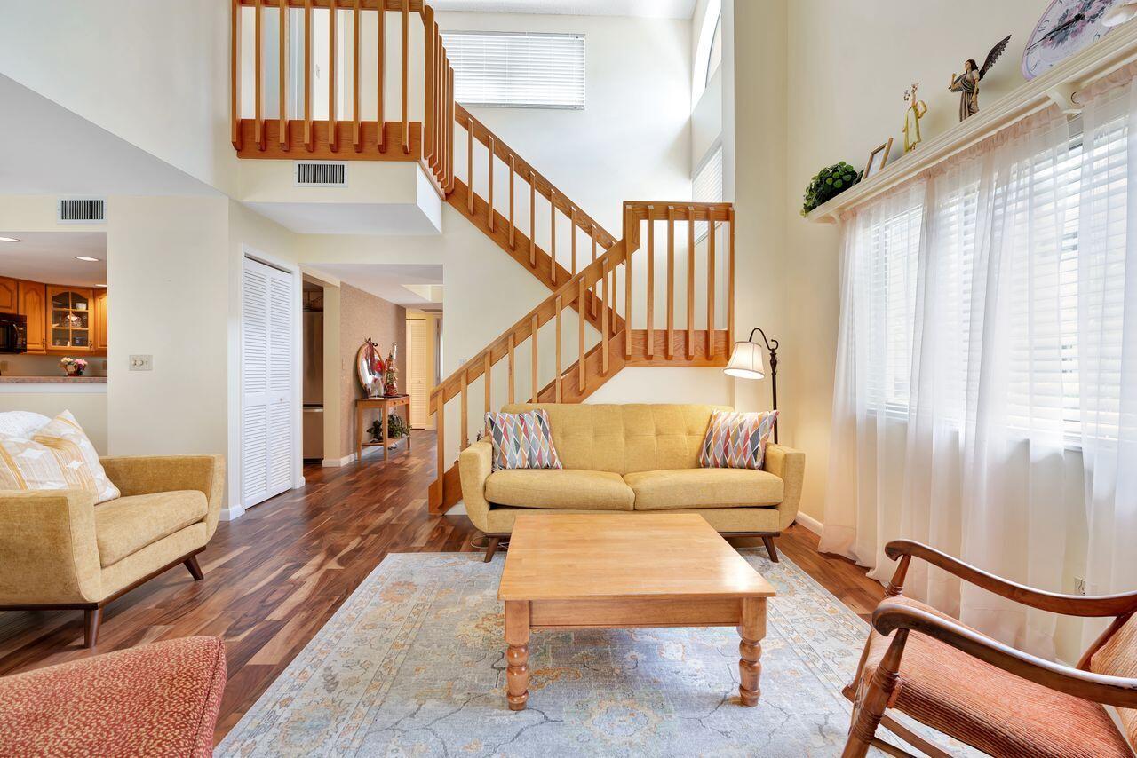 Juno Beach, Florida, 33408, United States, 3 Bedrooms Bedrooms, ,2 BathroomsBathrooms,Residential,For Sale,1761960