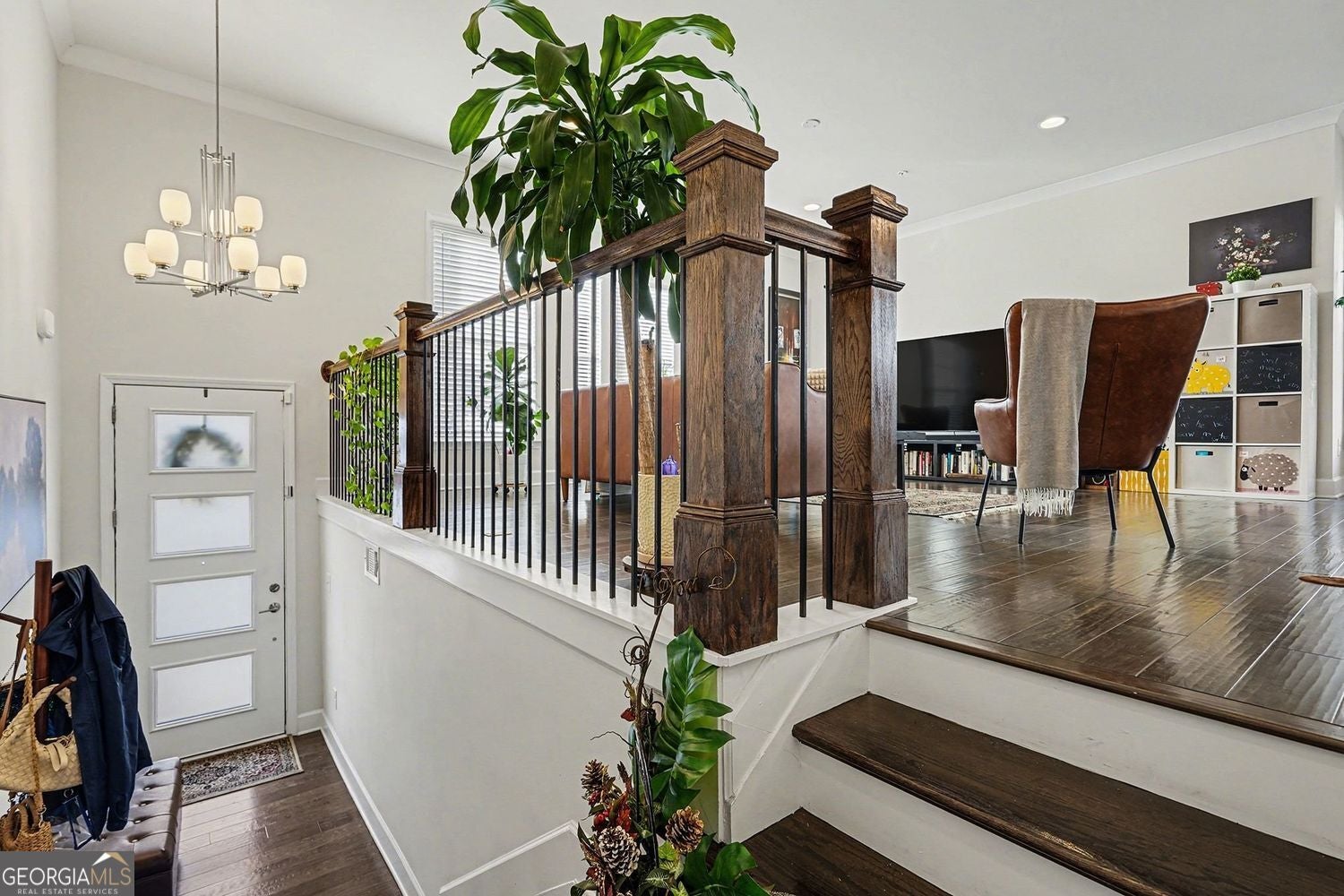 Smyrna, Georgia, 30080, United States, 4 Bedrooms Bedrooms, ,5 BathroomsBathrooms,Residential,For Sale,2013139