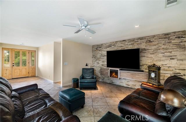 Orland, California, 95963, United States, 3 Bedrooms Bedrooms, ,2 BathroomsBathrooms,Residential,For Sale,1982777