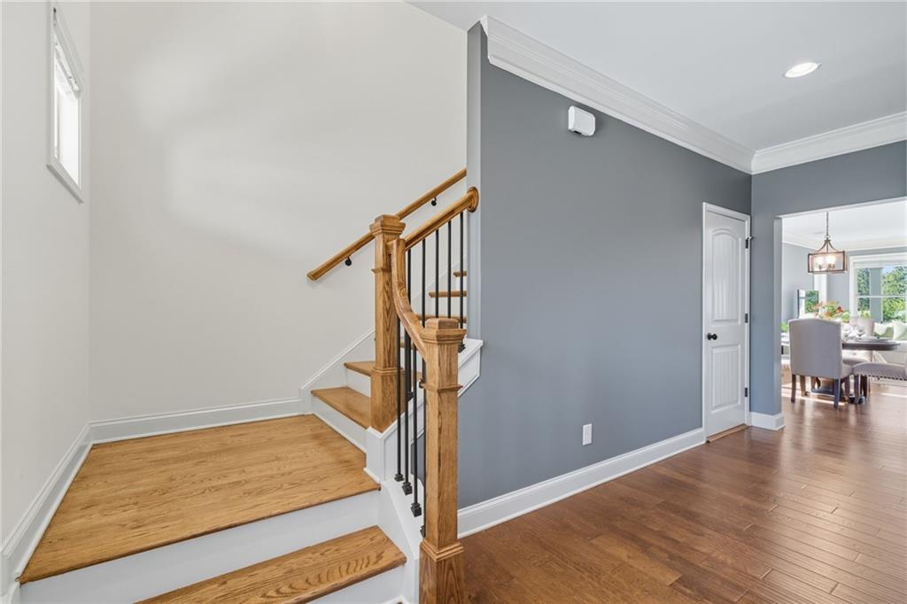 Cumming, Georgia, 30040, United States, 6 Bedrooms Bedrooms, ,5 BathroomsBathrooms,Residential,For Sale,1974767