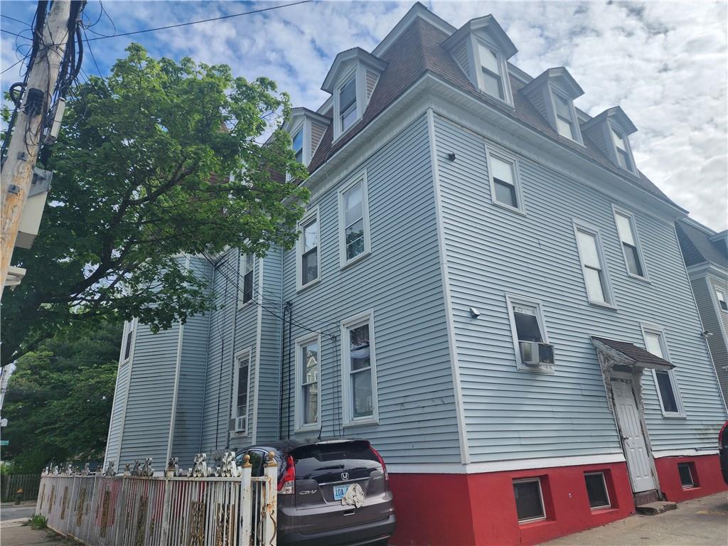 Providence, Rhode Island, 02907, United States, 9 Bedrooms Bedrooms, ,5 BathroomsBathrooms,Residential,For Sale,1930553
