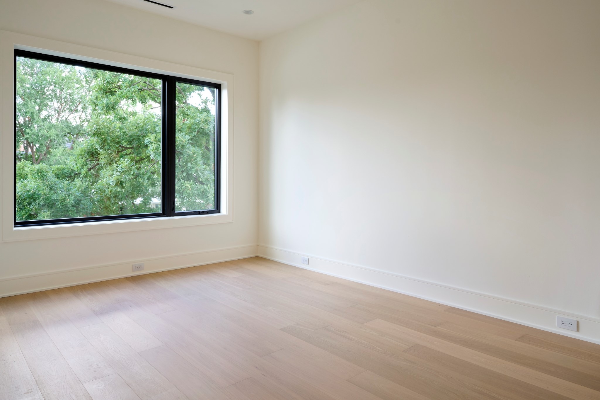  1116 Highland Street - 物件實景