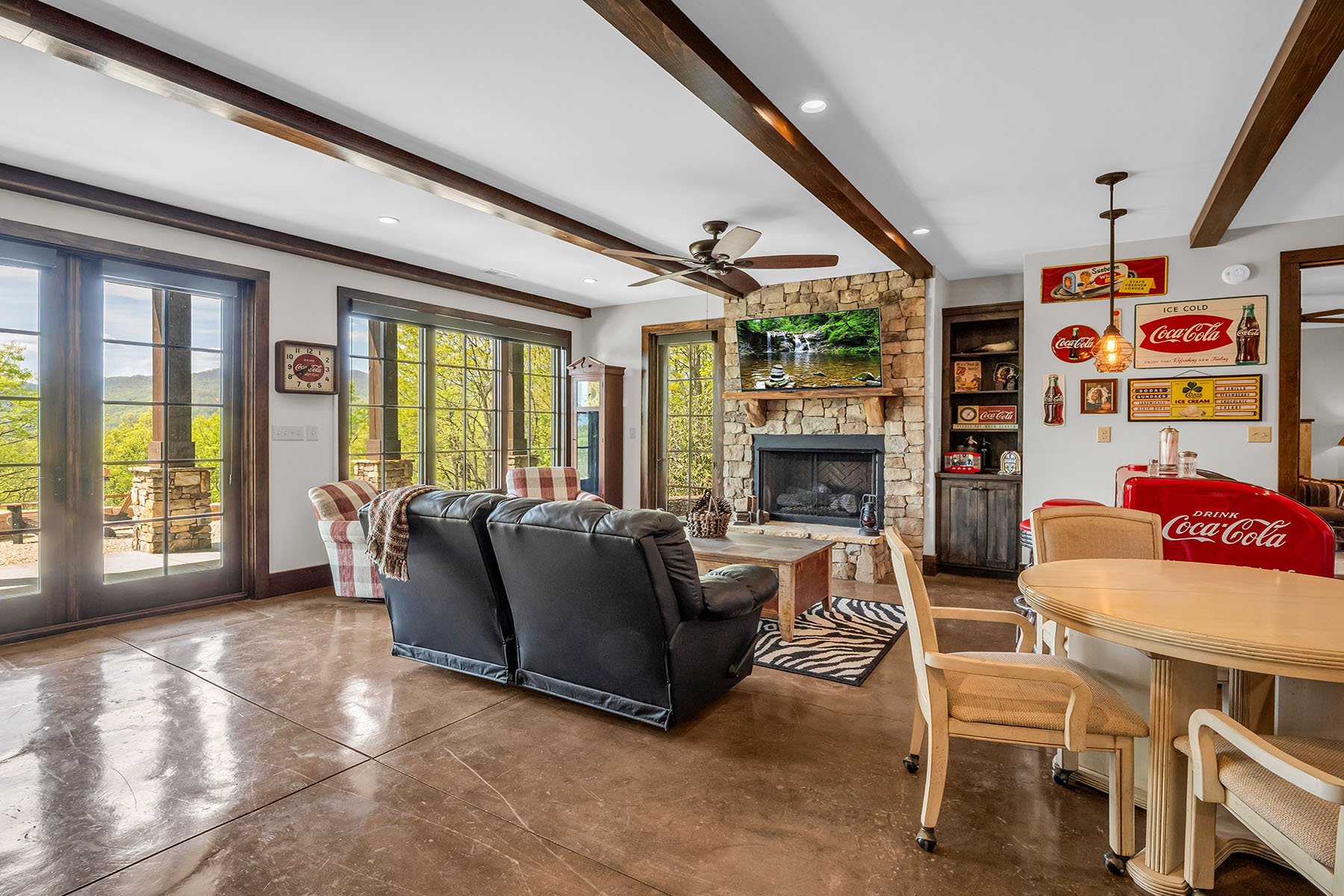  LAKE LURE - 物件實景