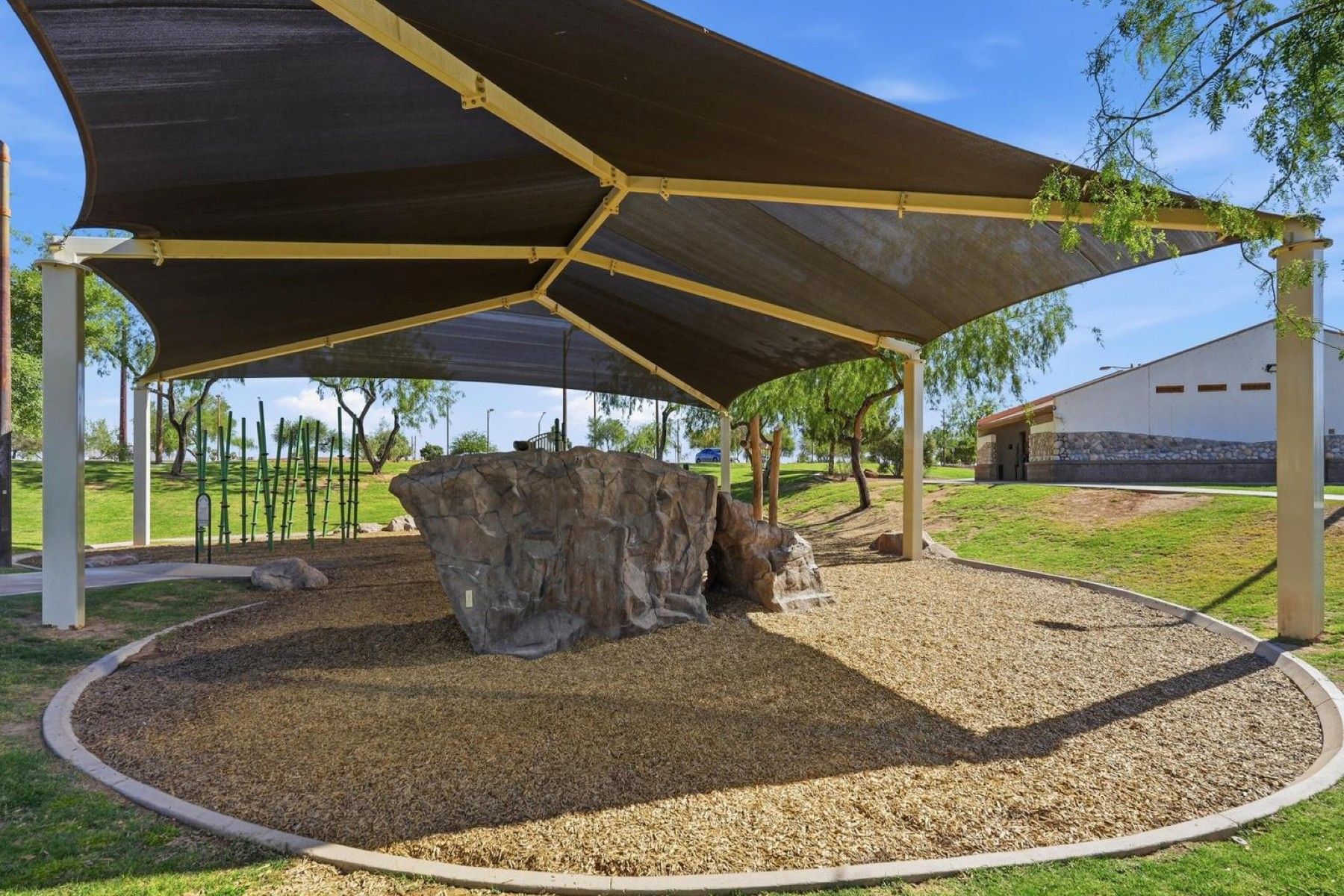 2266 E Willis Rd  Gilbert, AZ - 物件實景