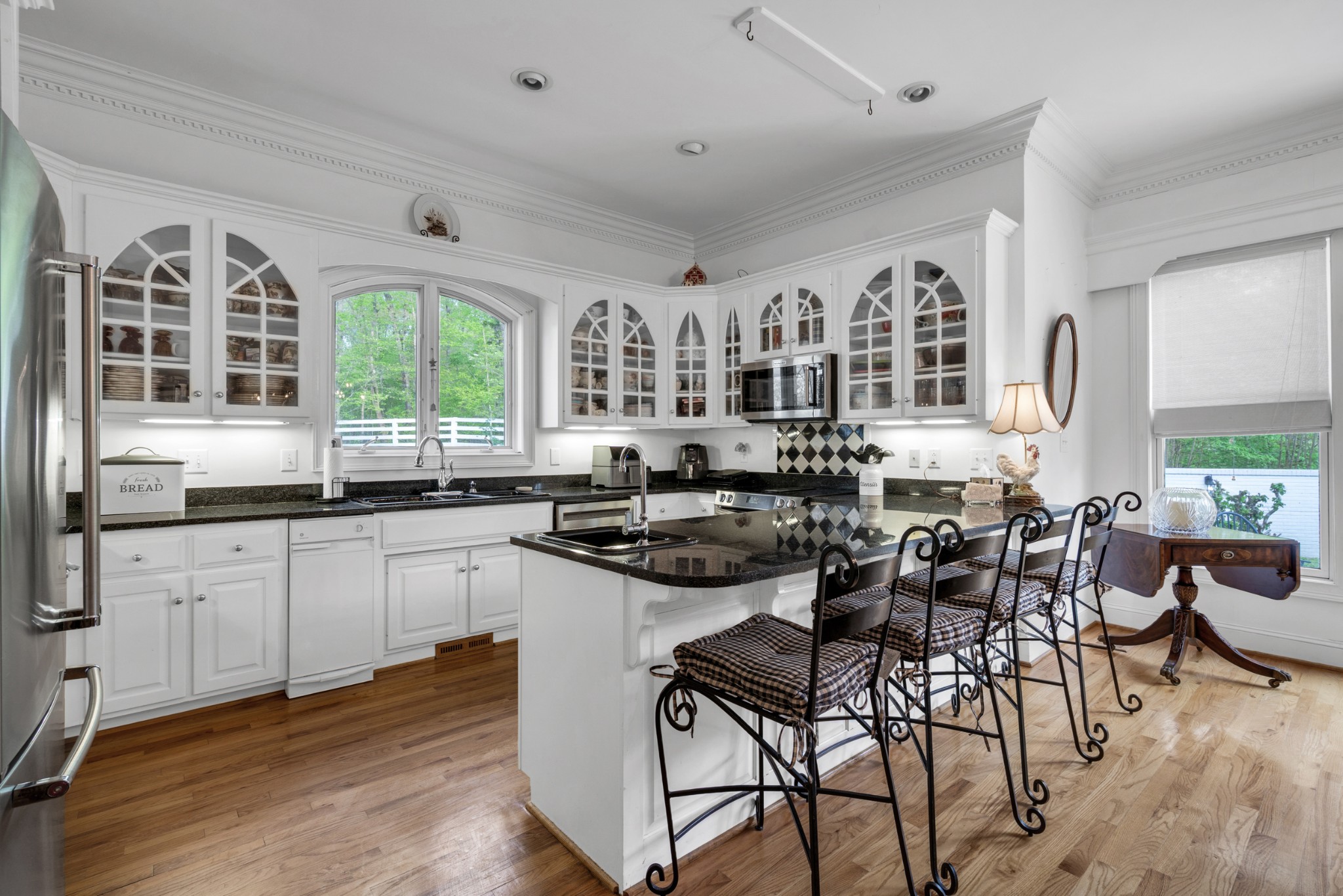 Dover, Tennessee, 37058, United States, 6 Bedrooms Bedrooms, ,4 BathroomsBathrooms,Residential,For Sale,1981726